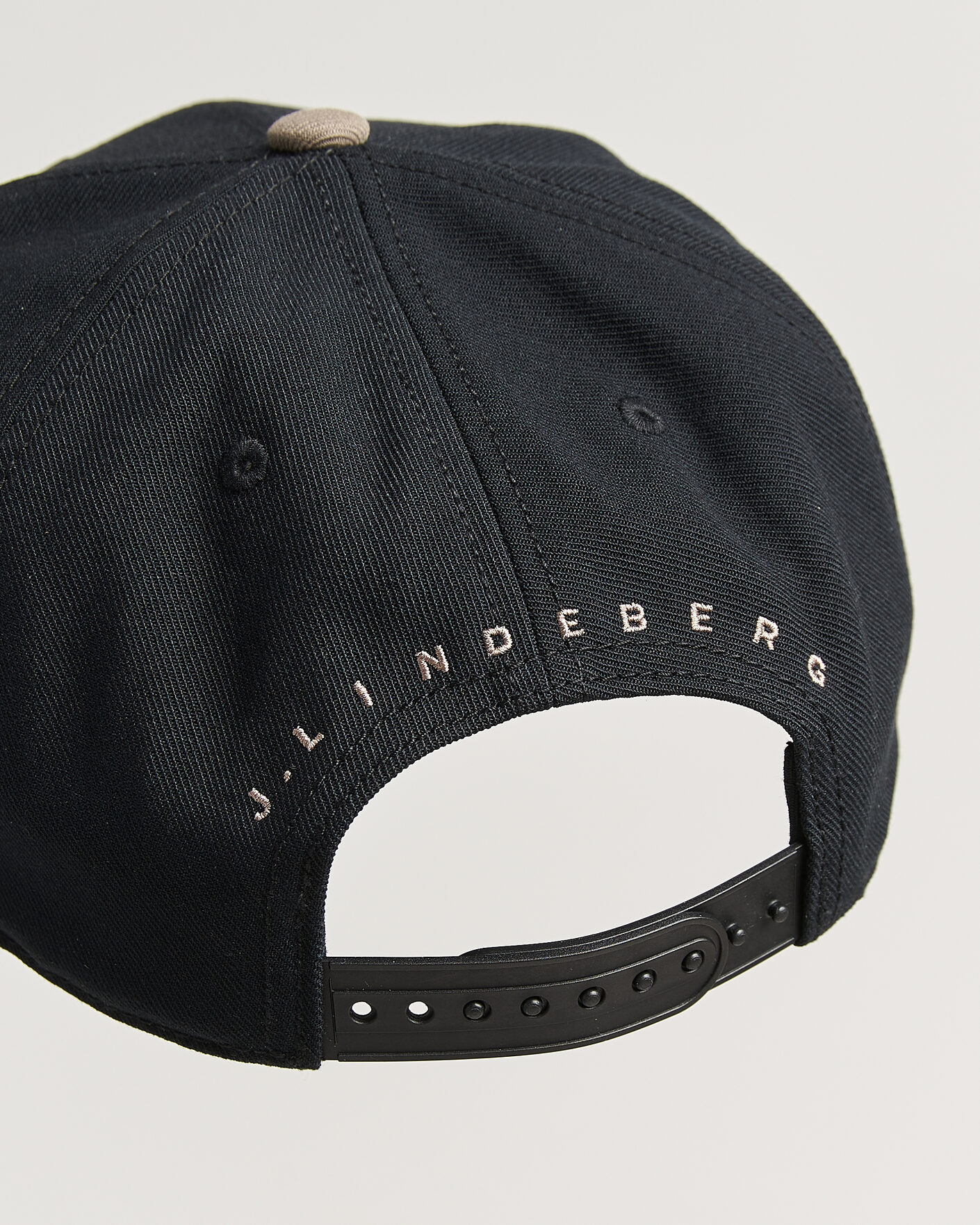 Herre | Hatte & kasketter | J.Lindeberg | Caddie Cap Black