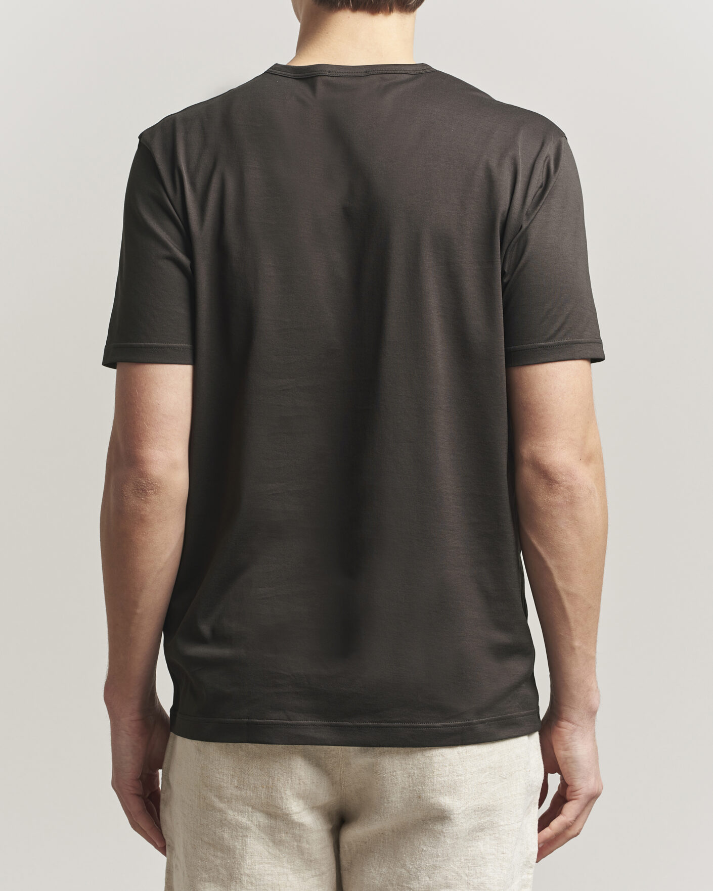 Herre | T-Shirts | Sunspel | Crew Neck Q82 Cotton T-Shirt Dark Chocolate