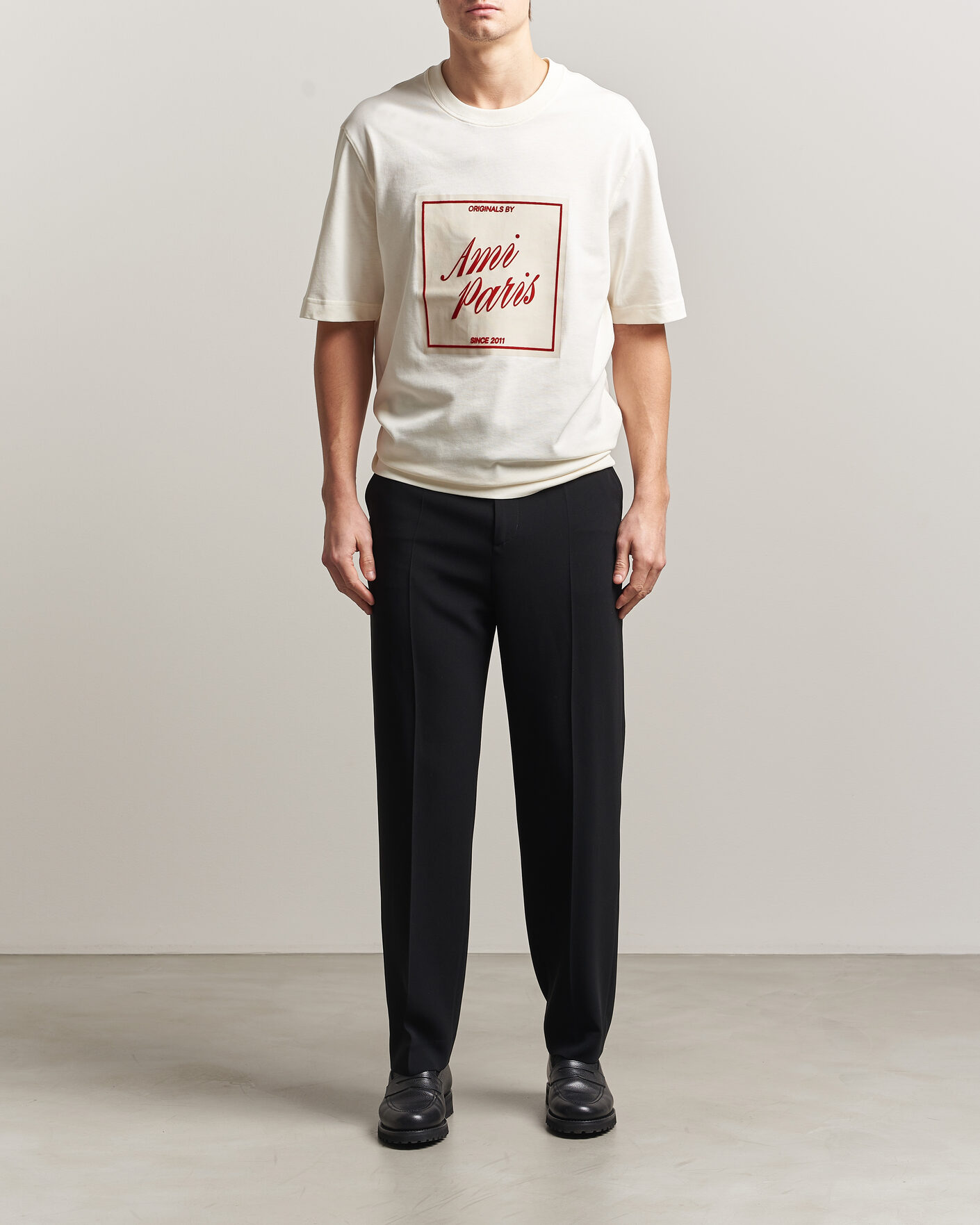 Herre | T-Shirts | AMI | Boxy Fit Printed T-Shirt Creme