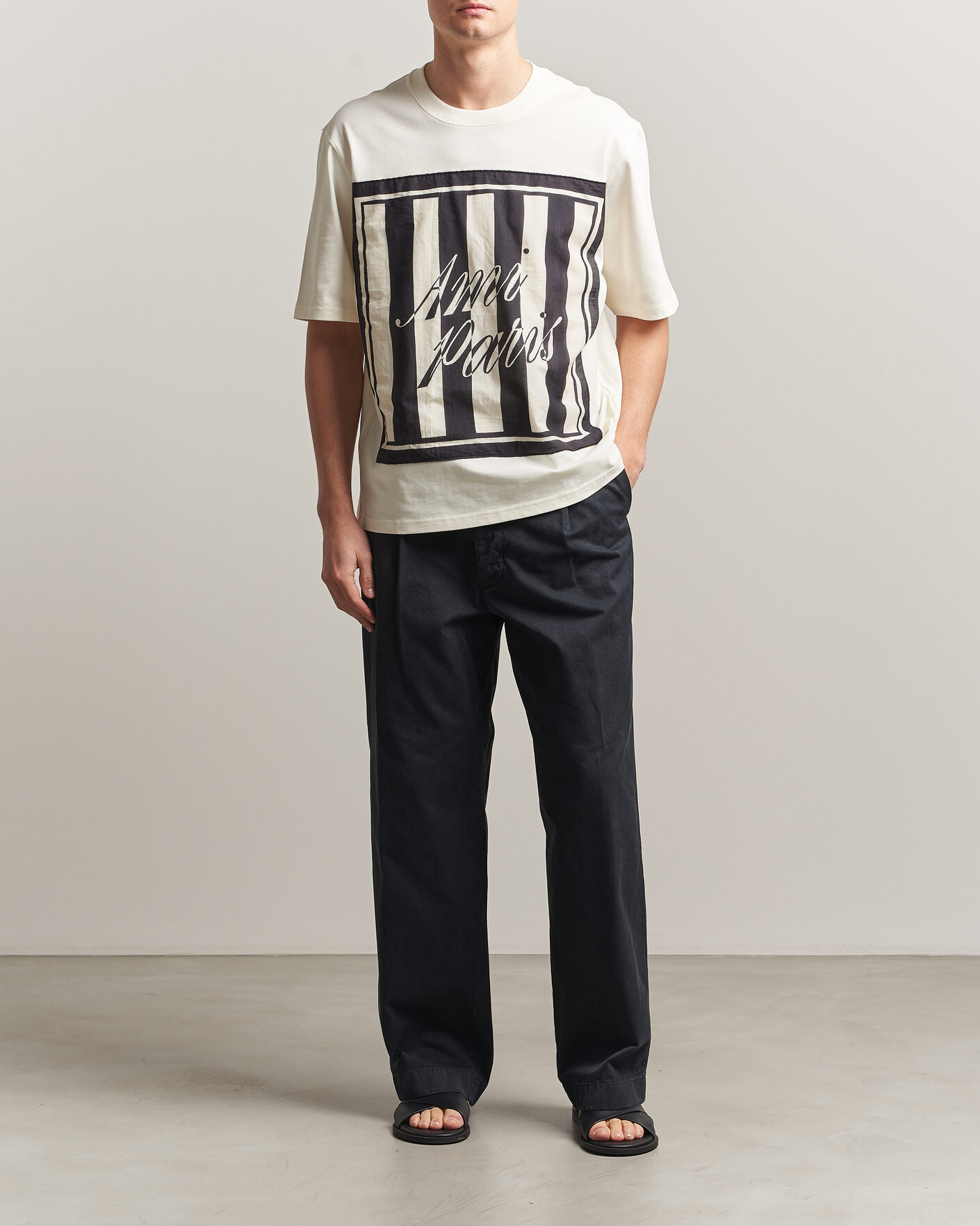 Herre | T-Shirts | AMI | Boxy Fit Printed T-Shirt Creme