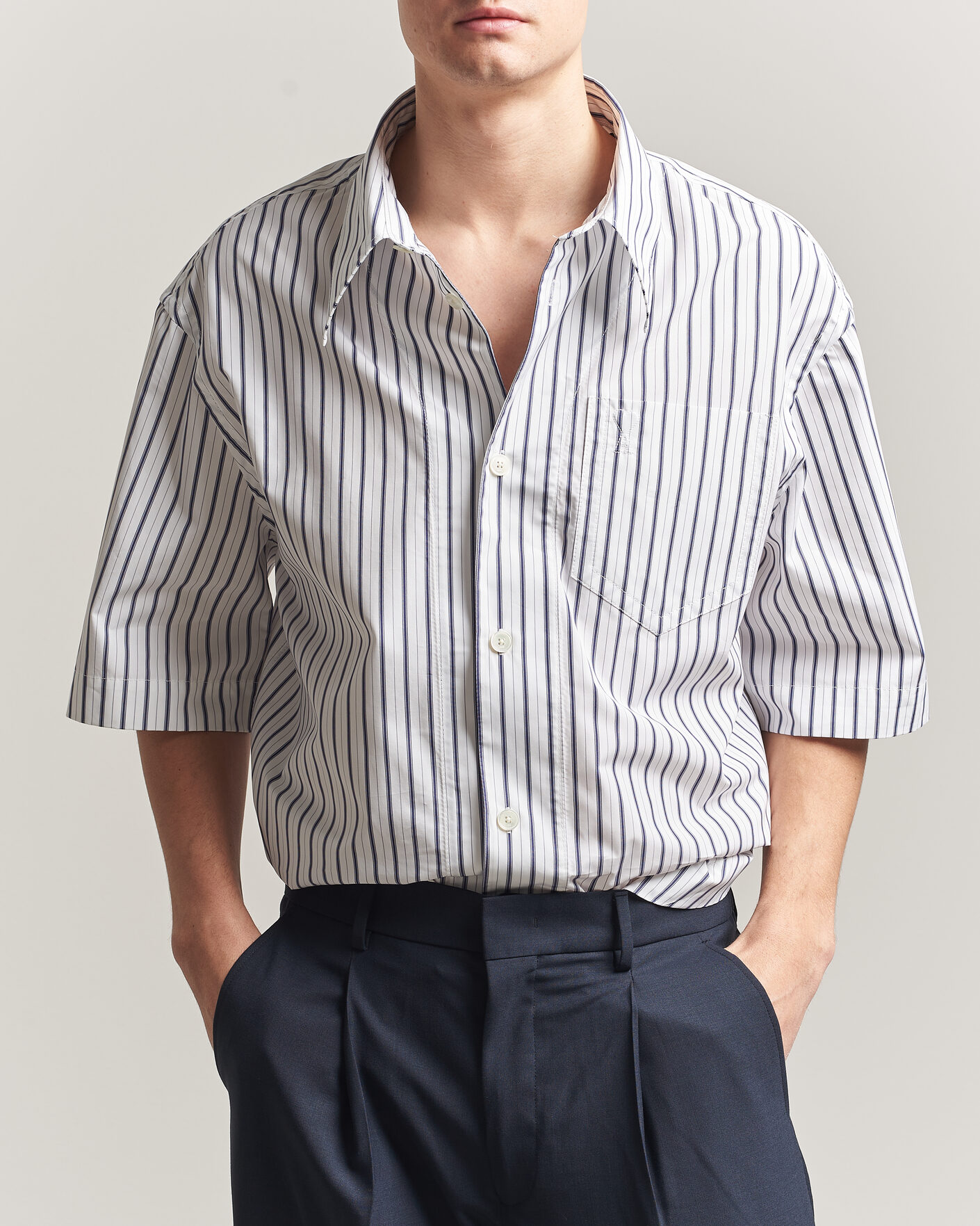 Herre | Skjorter | AMI | Short Sleeve Camp Collar Shirt White/Blue