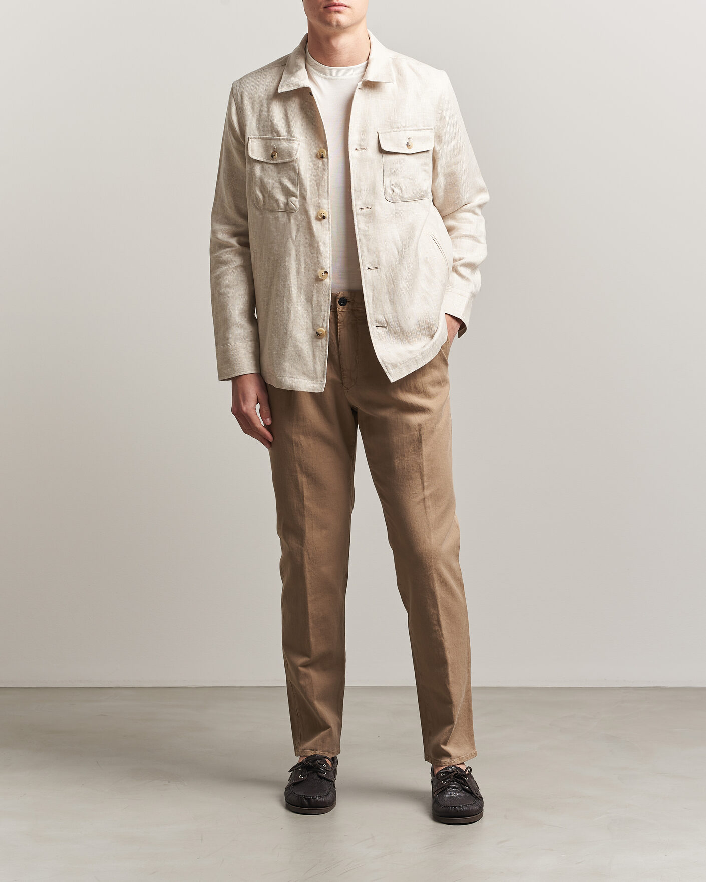 Herre | Bukser | Incotex | Tapered Fit Pleated Linen Slacks Brown