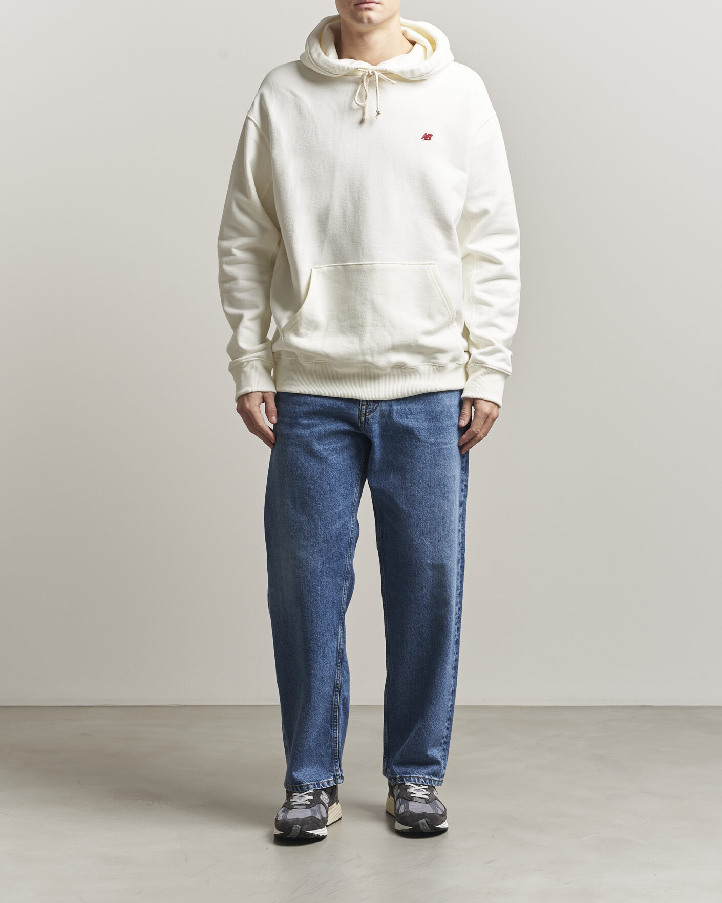 Herre | Trøjer | New Balance | Made In USA Core Hoodie Sea Salt
