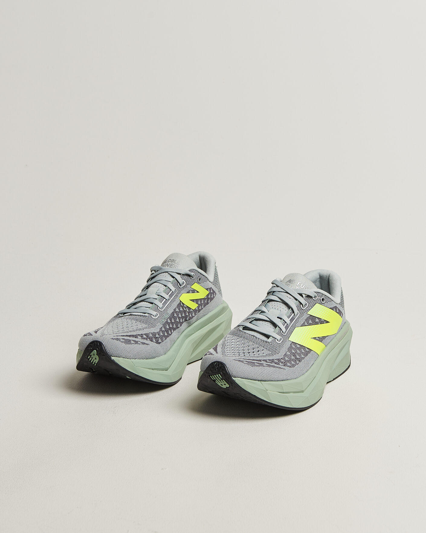 Herre | Løbesko | New Balance Running | FuelCell Supercomp Trainer v3 Mosaic Green