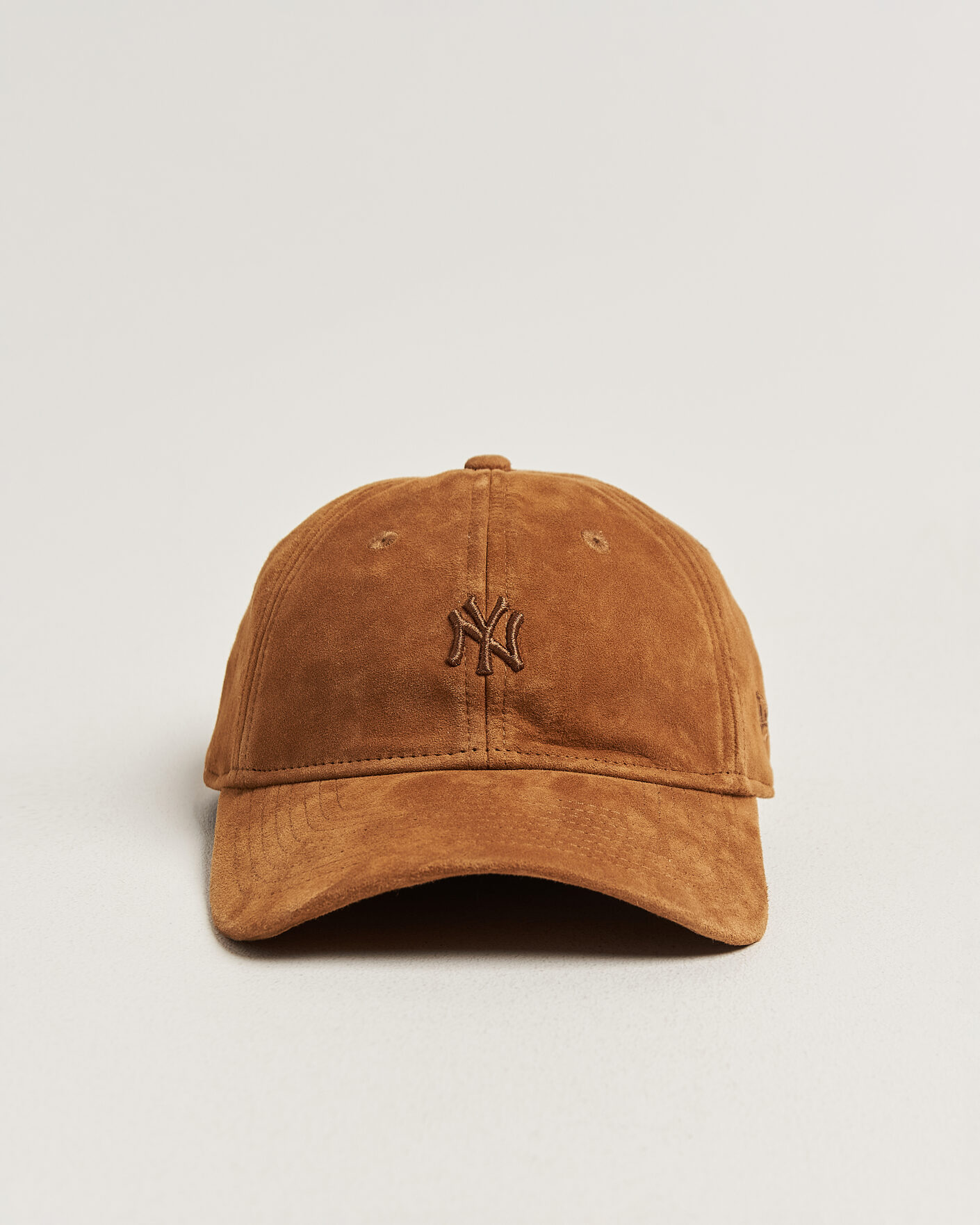 Herre | Hatte & kasketter | New Era | 9Twenty Suede New York Yankees Cap Brown