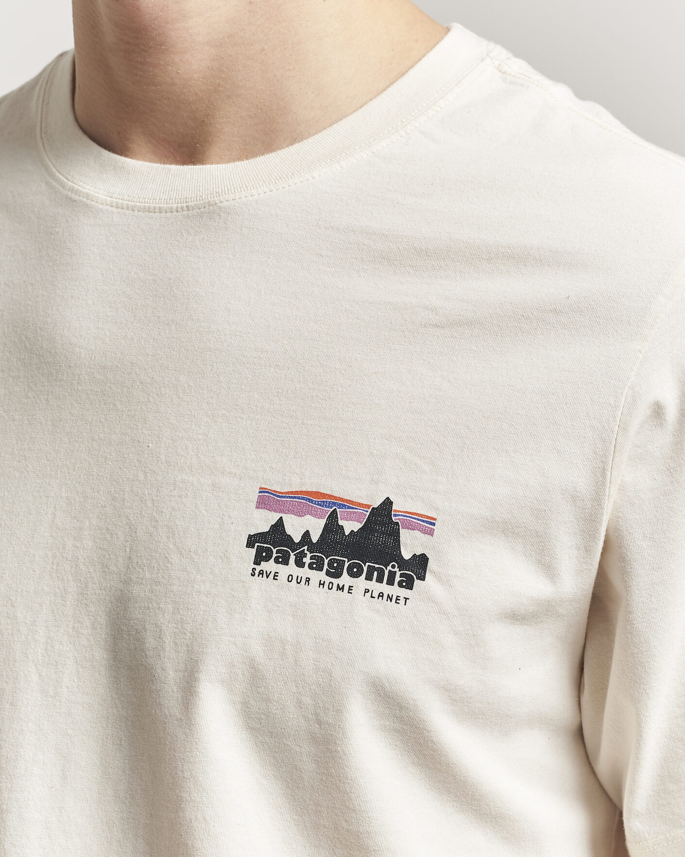 Herre | T-Shirts | Patagonia | 73 Skyline Logo T-Shirt Undyed Natural