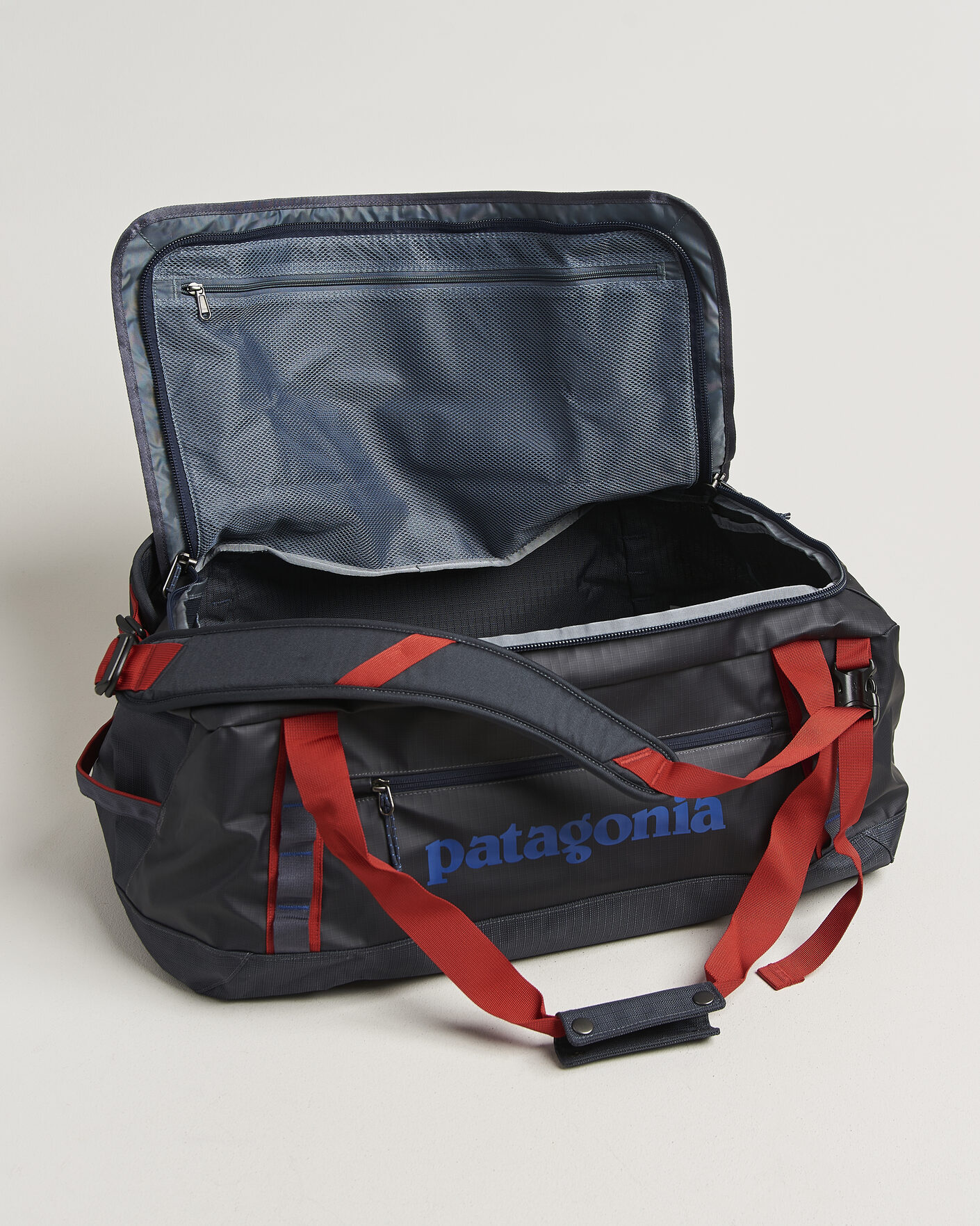 Herre | Tasker | Patagonia | Black Hole Duffel 55L Smolder Blue