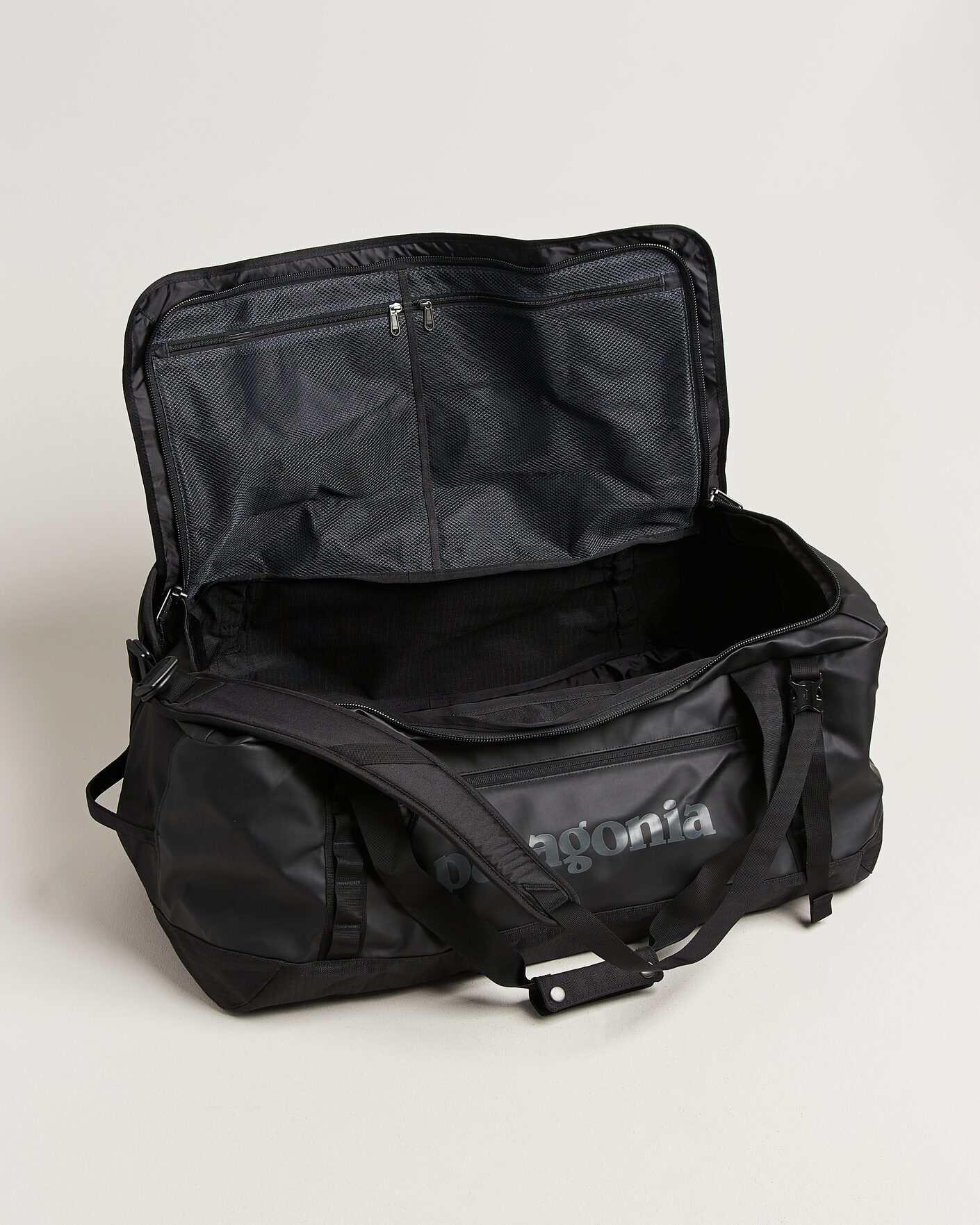 Herre | Tasker | Patagonia | Black Hole Duffel 70L Black