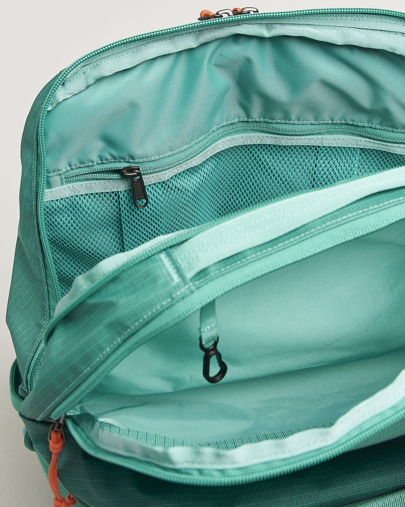 Herre | Tasker | Patagonia | Black Hole Pack 32L Aqua Stone