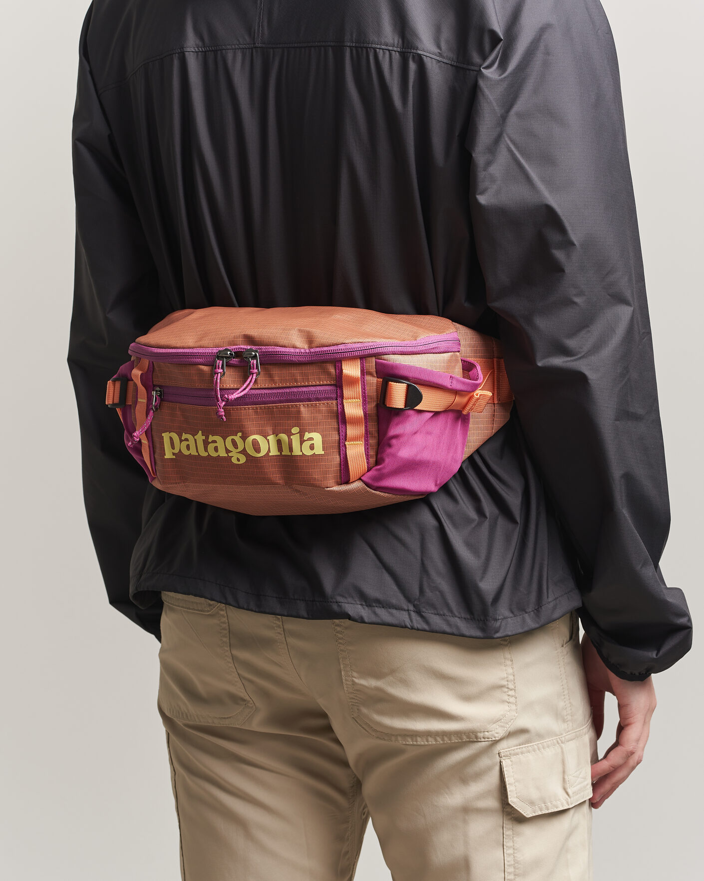 Herre | Tasker | Patagonia | Black Hole Waist Pack 5L Peach Sherbet