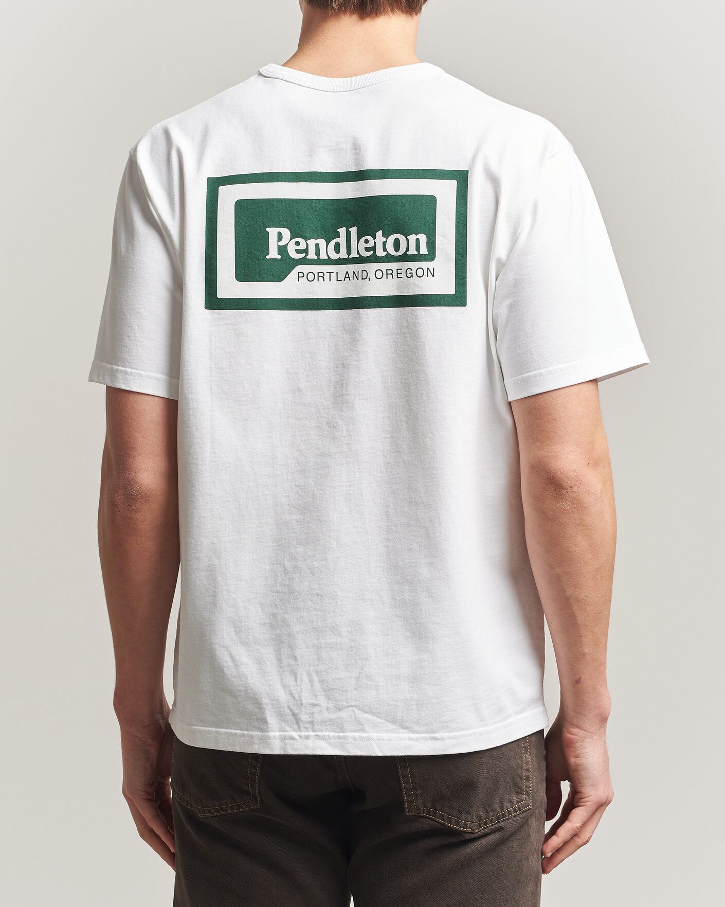 Herre | T-Shirts | Pendleton | Patch Graphic Tee White