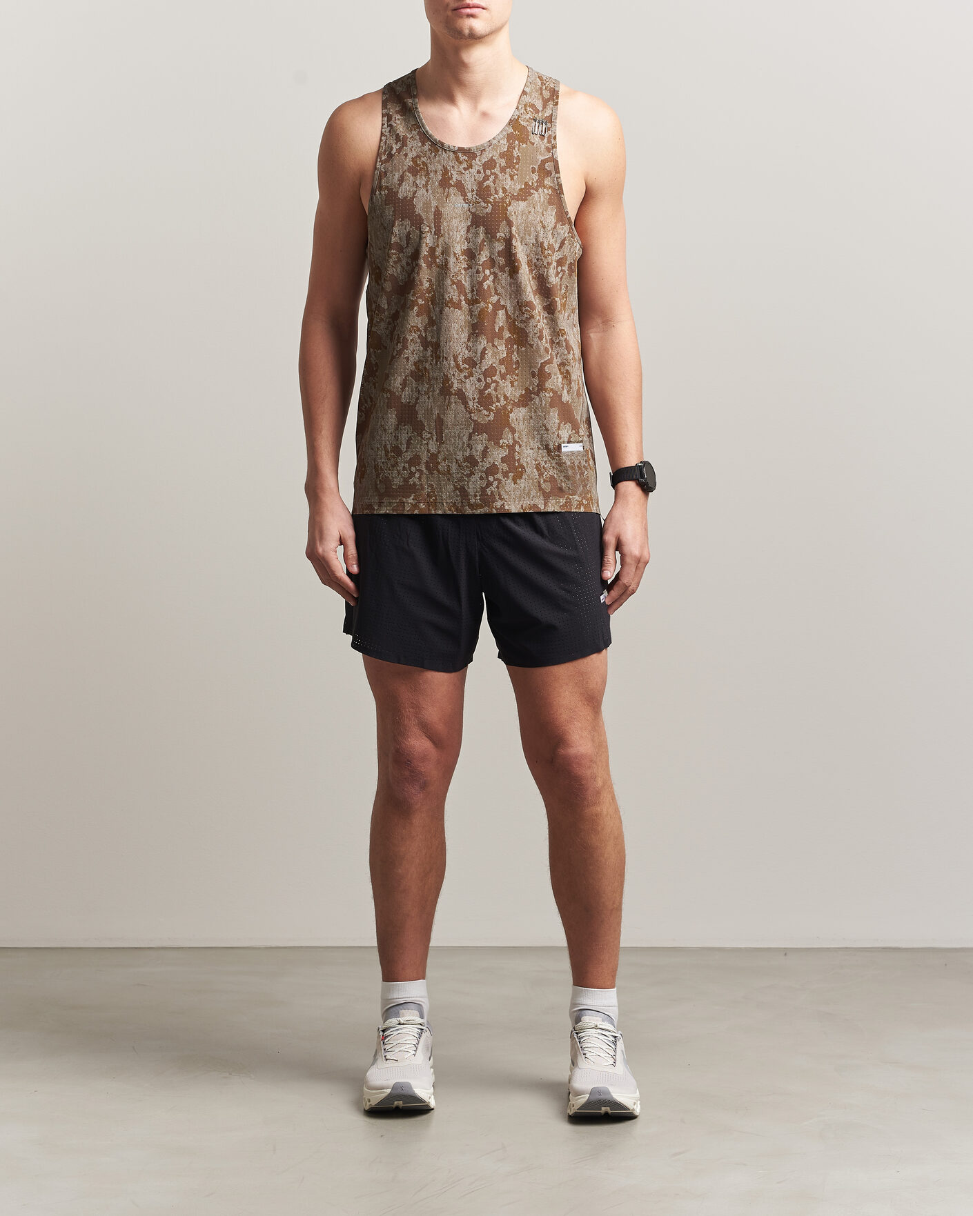 Herre | T-Shirts | Satisfy | Space-O Singlet Camo