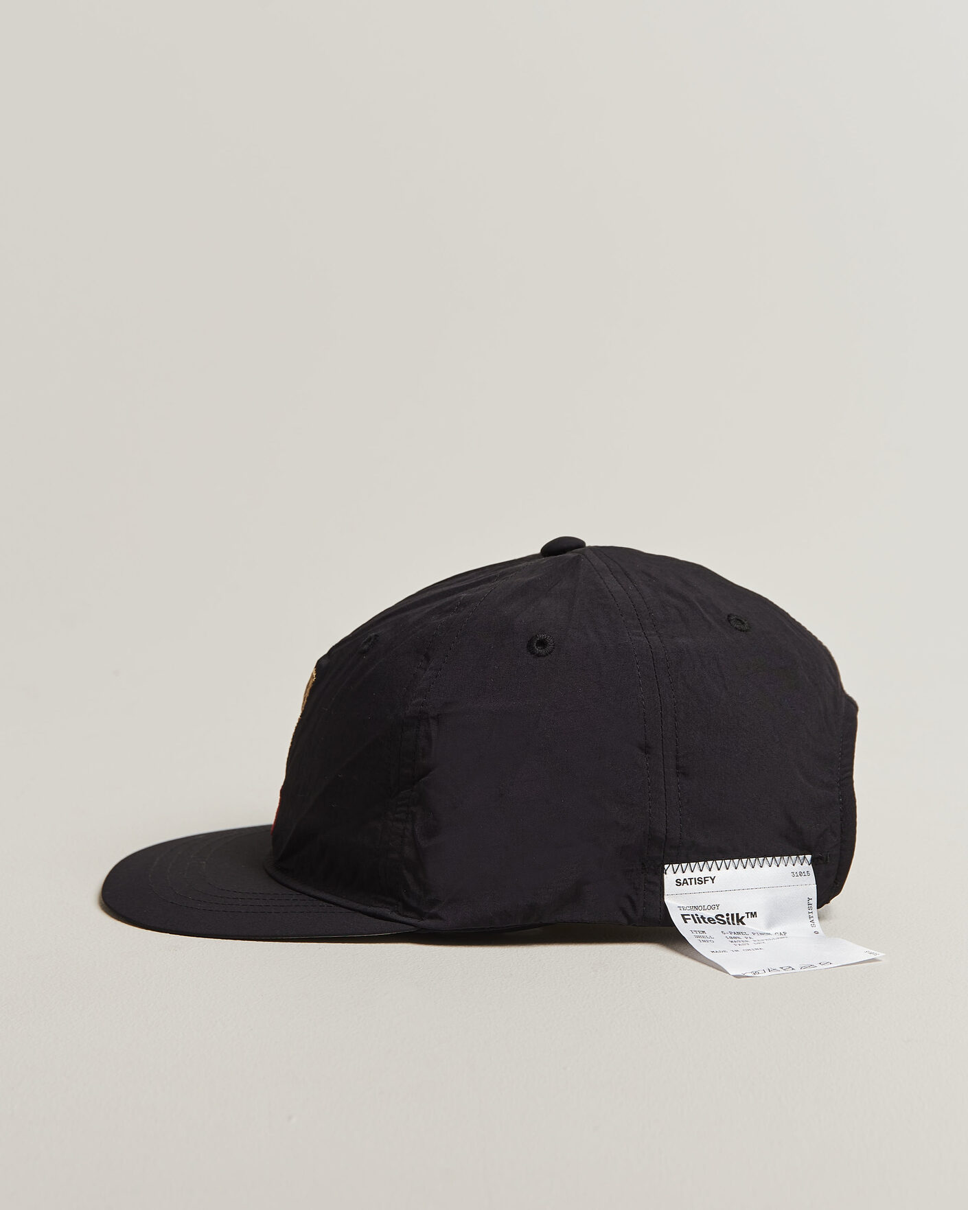 Herre | Hatte & kasketter | Satisfy | FliteSilk 5 Panel Cap Black Eagle