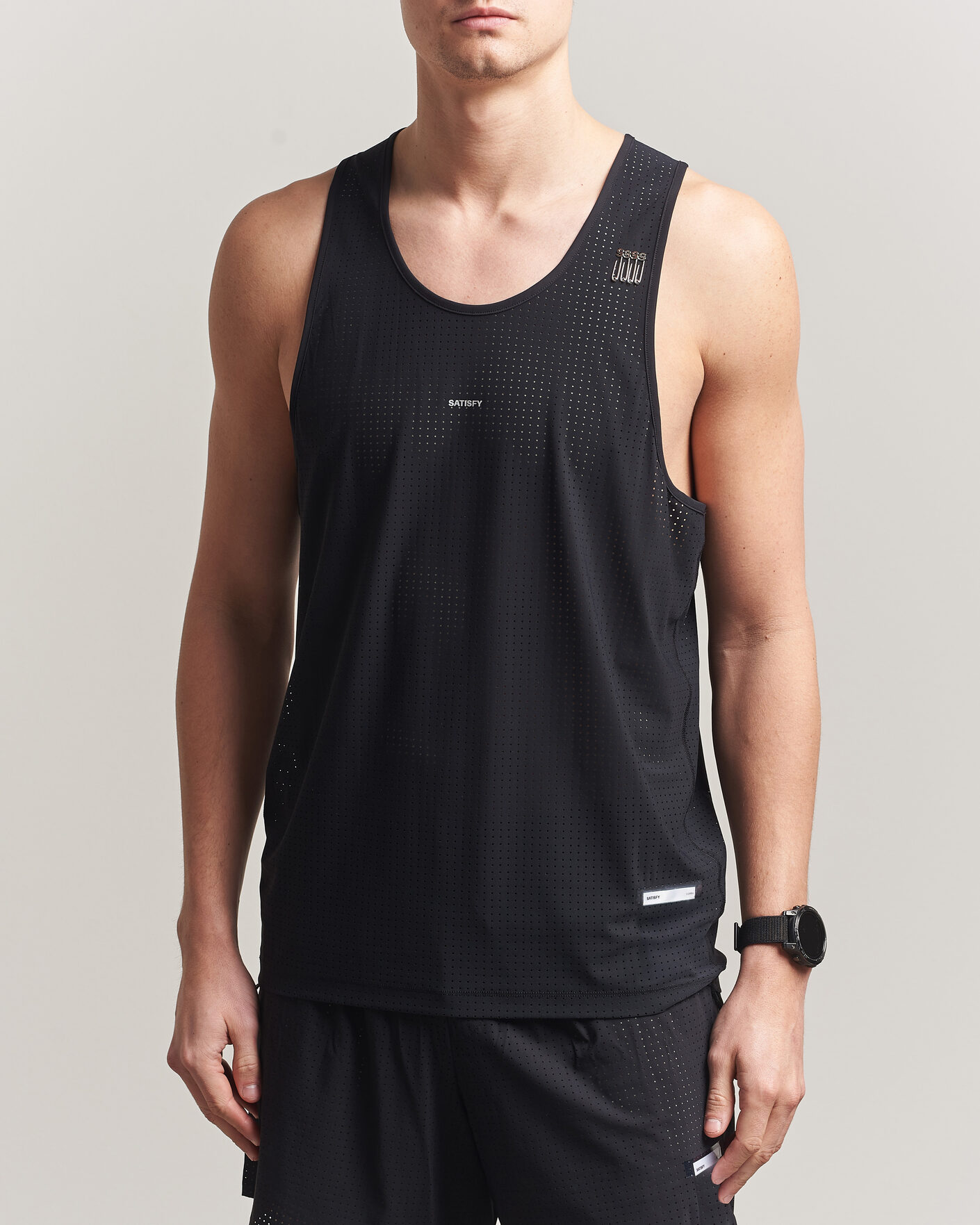 Herre | T-Shirts | Satisfy | Space-O Singlet Black