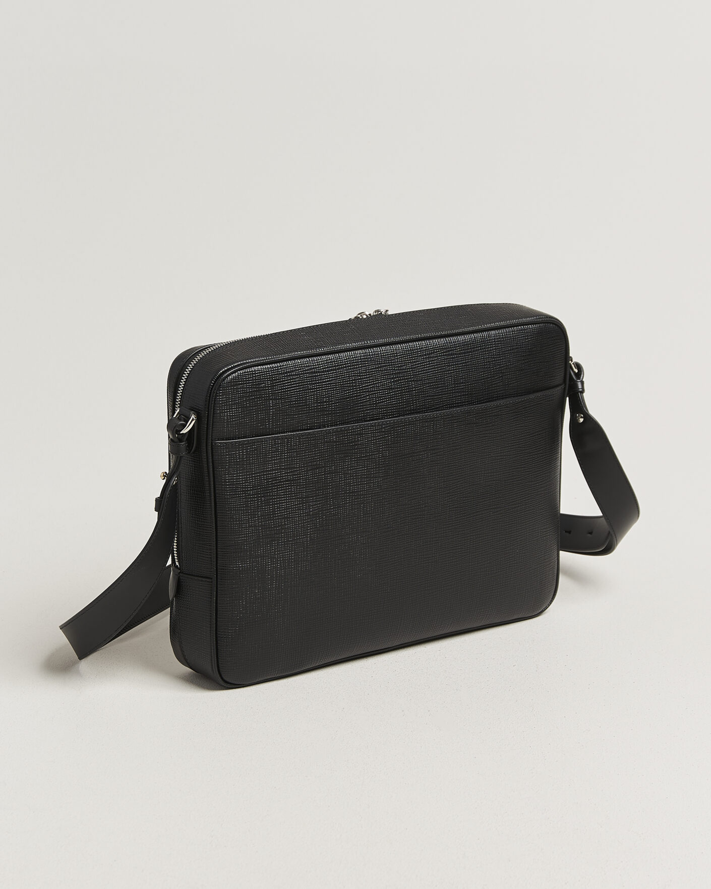 Herre | Tasker | Smythson | Panama Slim Messenger Bag Black