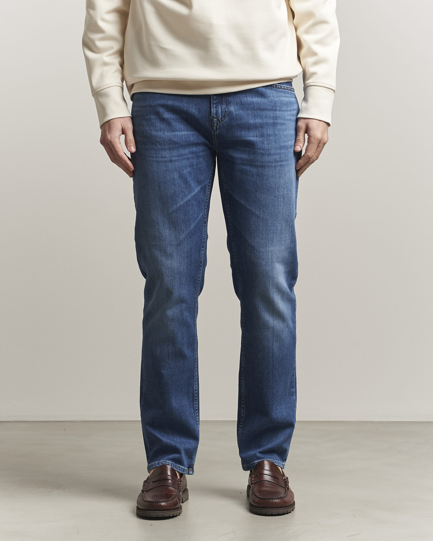 Herre | Jeans | GANT | Regular Fit Jeans Mid Blue Broken In