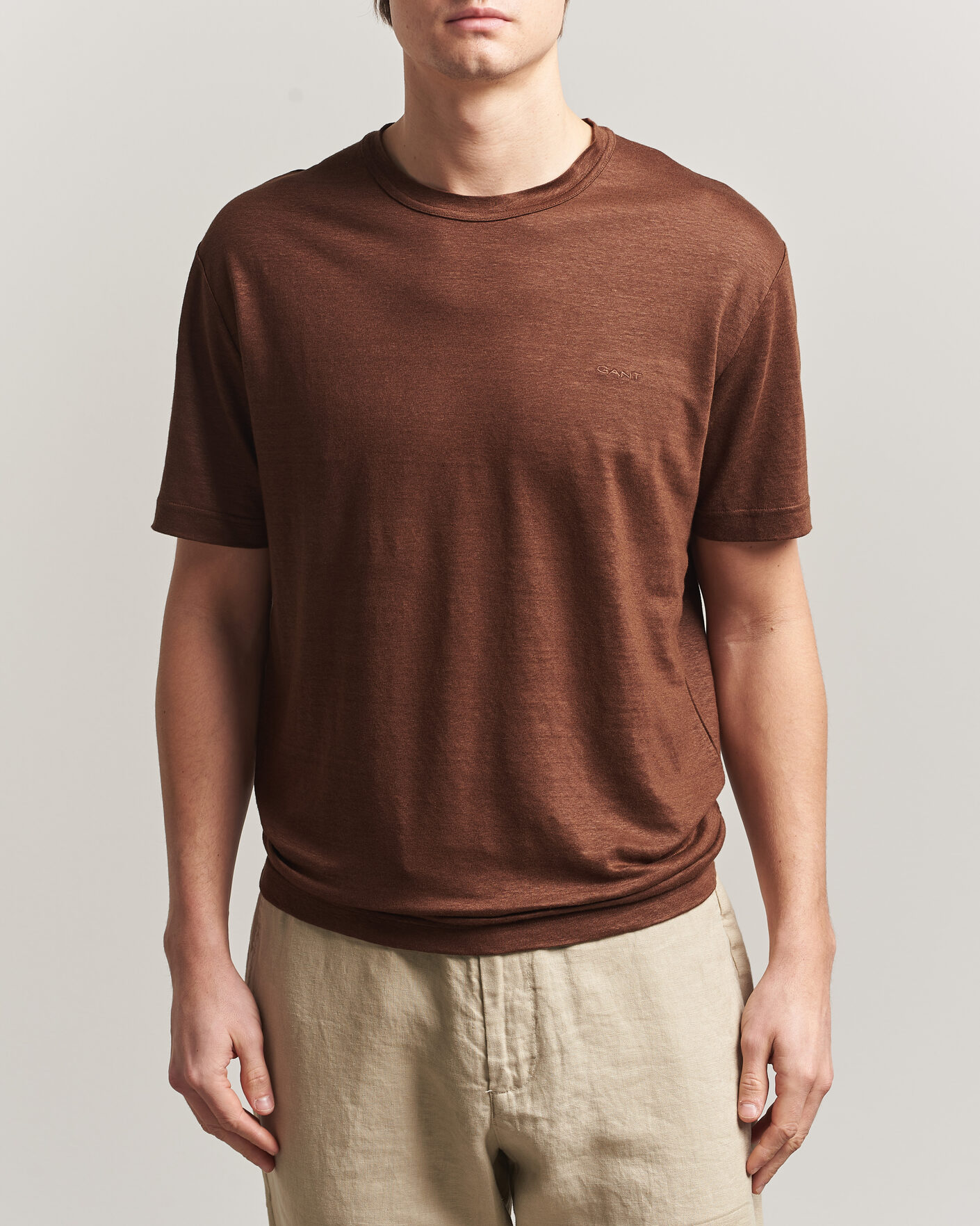 Herre | T-Shirts | Gant | Linen T-Shirt Mahogany Brown
