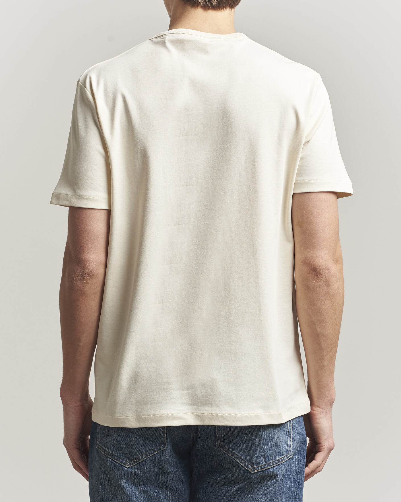 Herre | T-Shirts | GANT | Interlock Crew Neck T-Shirt Creamed White