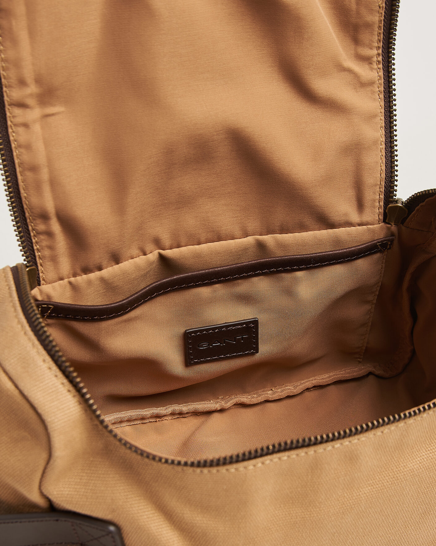 Herre | Tasker | GANT | Washed Canvas Washbag Warm Khaki