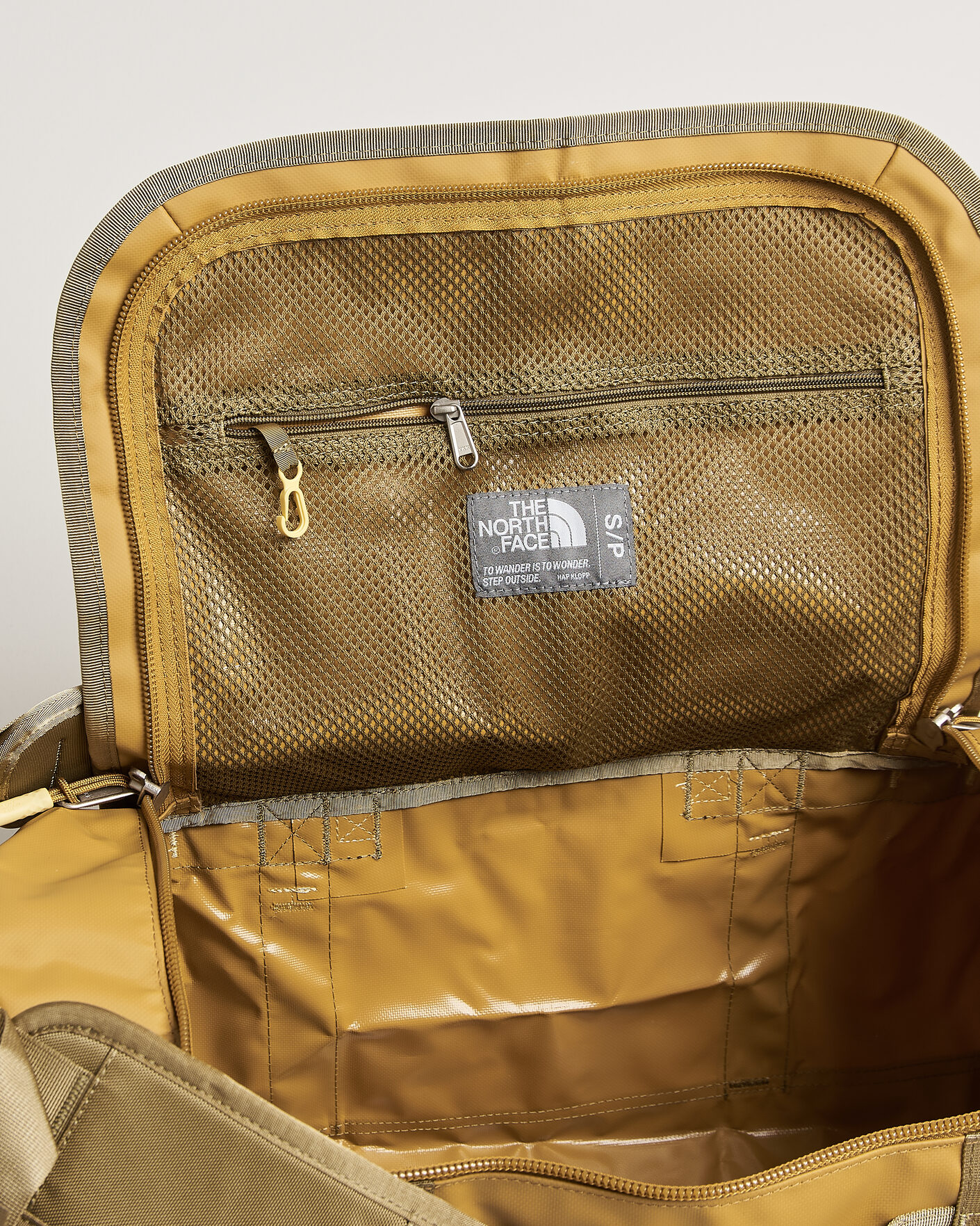 Herre | Tasker | The North Face | Base Camp Duffel S Golden Tan