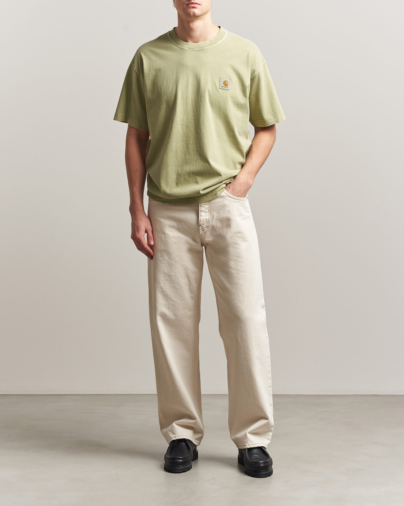 Herre | T-Shirts | Carhartt WIP | Nelson Cotton T-Shirt Gentle Green