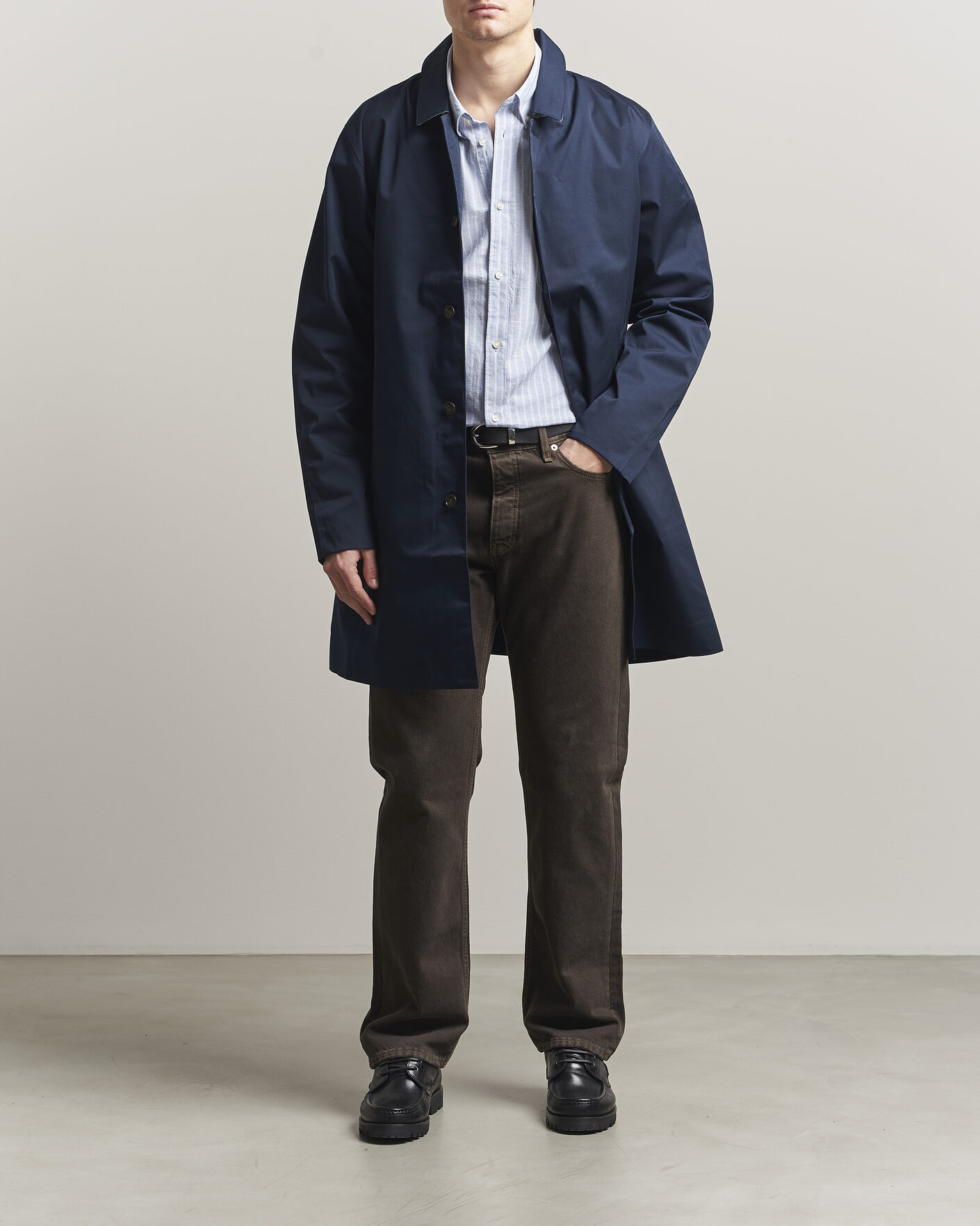 Herre | Jakker | Barbour Lifestyle | Rokig Waterproof Car Coat Navy