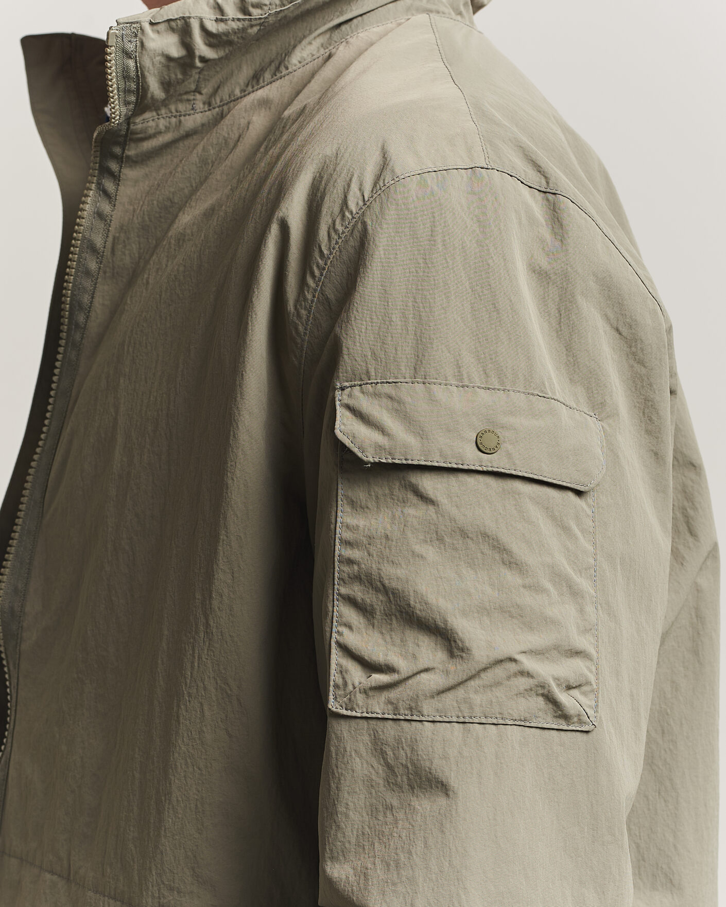Herre | Jakker | Barbour Lifestyle | Re-Engineered Argyll Showerproof Jacket Smoky Olive