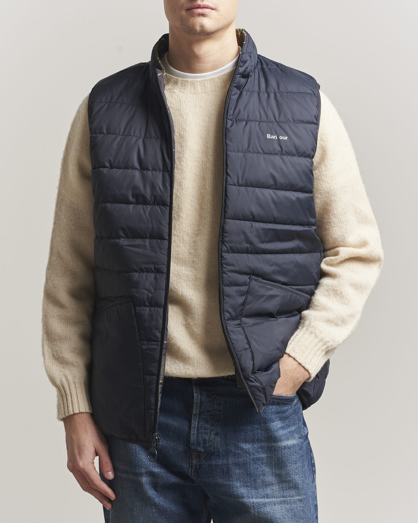 Herre | Veste | Barbour Lifestyle | Reversible Tartan Puffer Gilet Classic Tartan