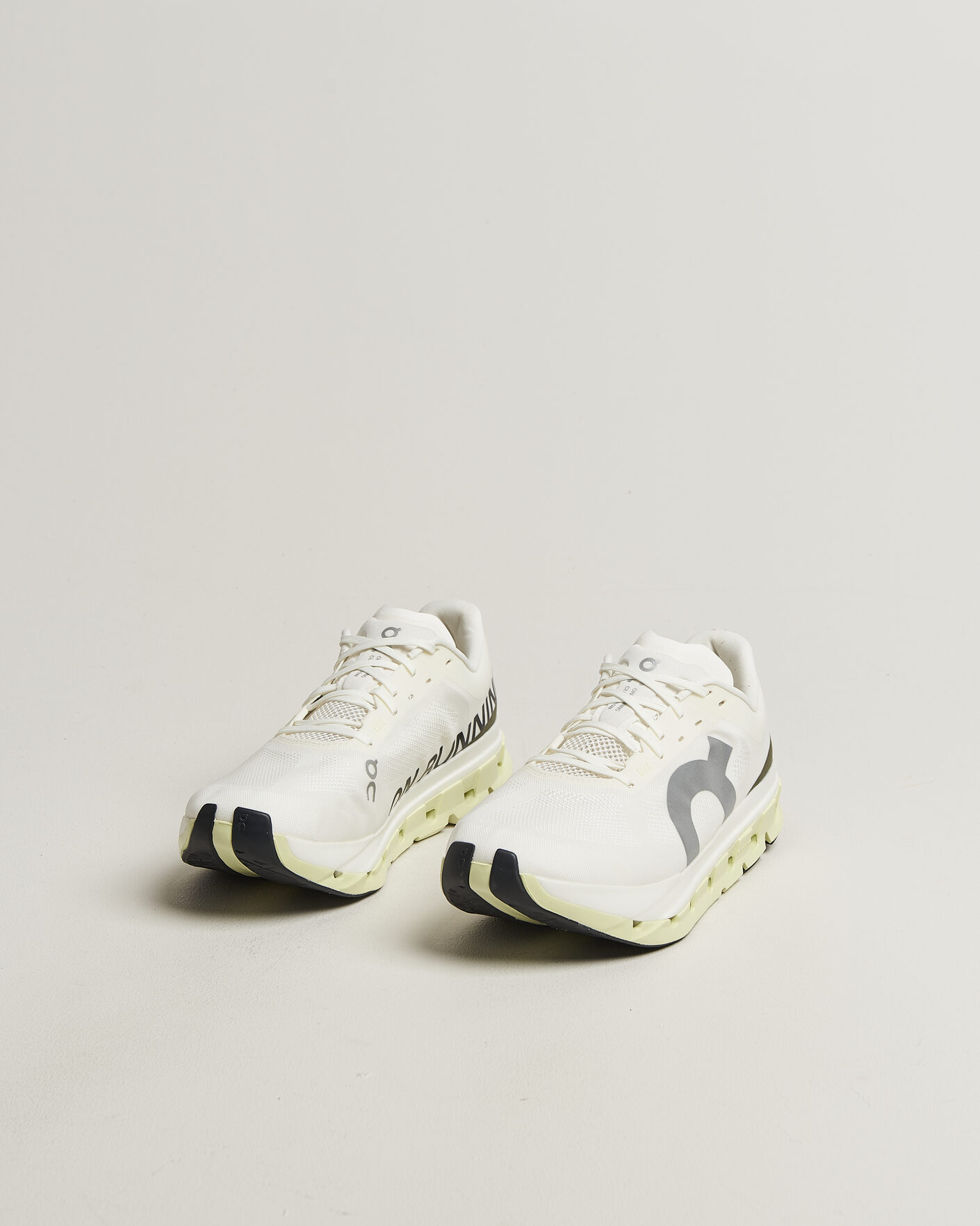 Herre | Løbesko | On | Cloudflow 5 Ivory/Linen