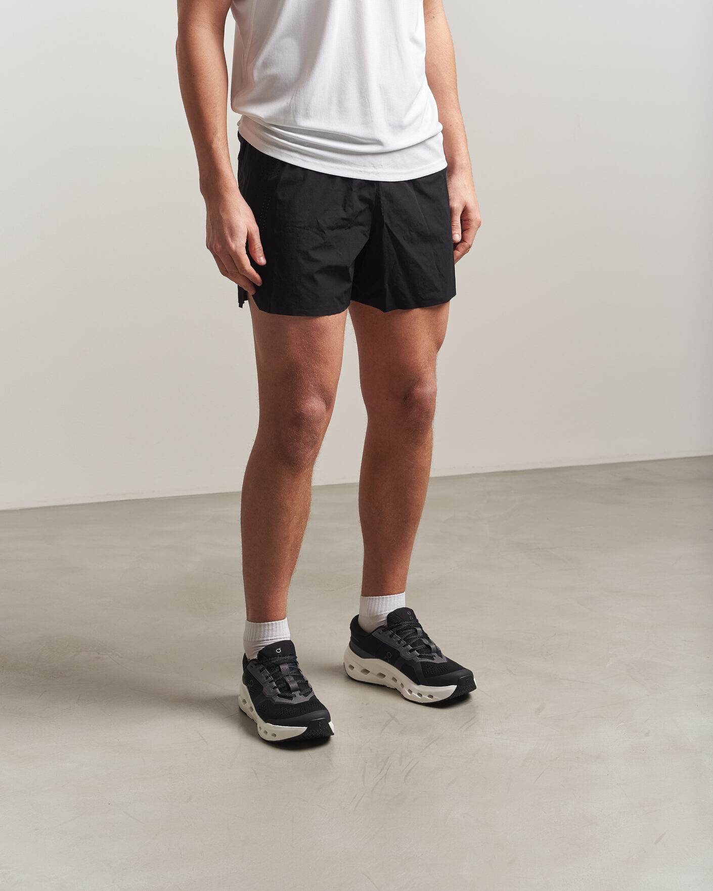 Herre | Løbesko | On | Cloudrunner 3 Black/Ivory