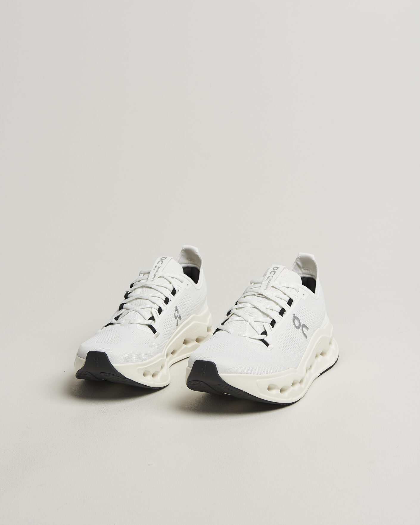 Herre | Løbesko | On | Cloudsurfer Max White/White