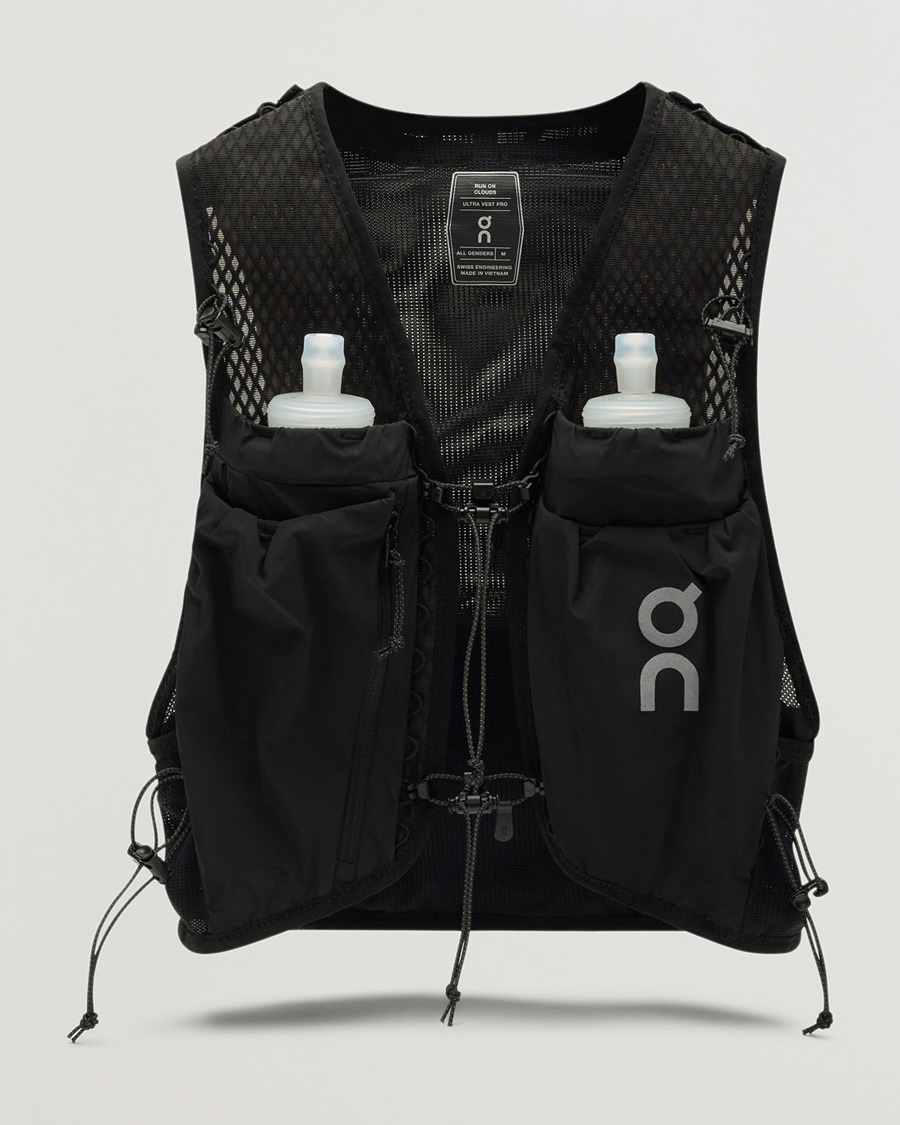 Herre | Activt tilbehør | On | Ultra Vest Pro 10L Black