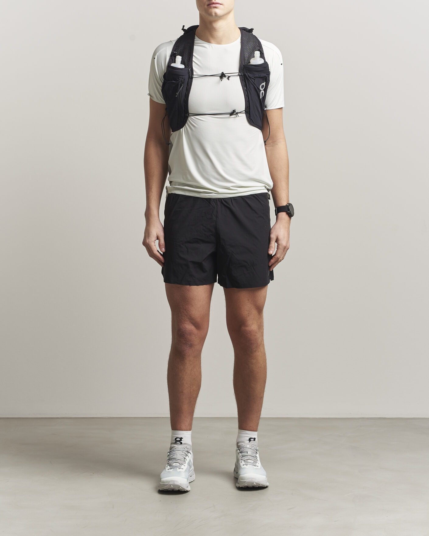 Herre | Activt tilbehør | On | Ultra Vest Pro 10L Black