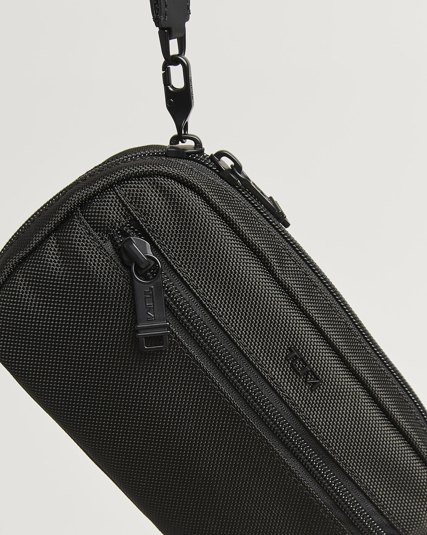 Herre | Tasker | TUMI | Zip-Around Case Black