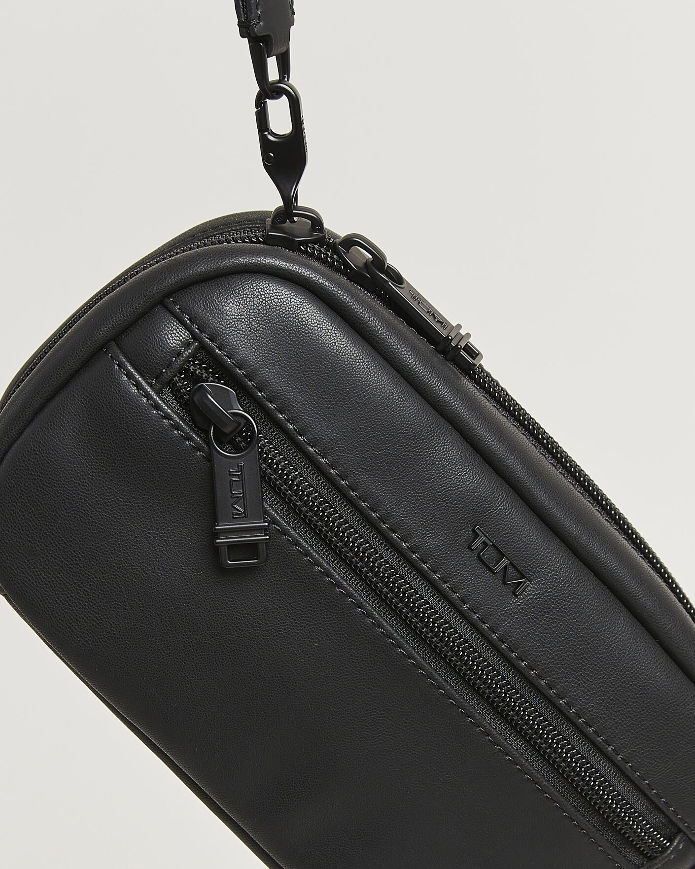 Herre | Tasker | TUMI | Leather Zip-Around Case Black