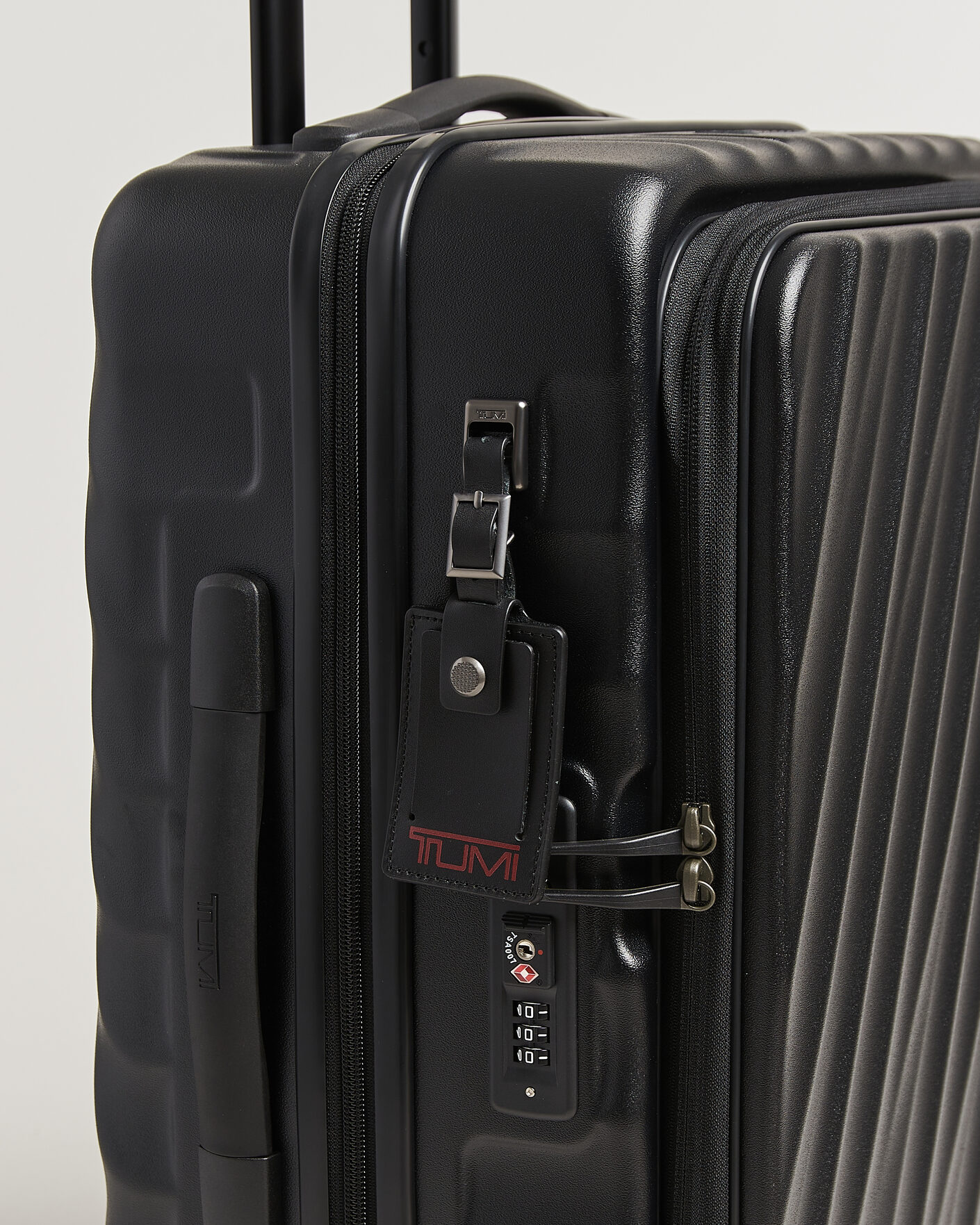 Herre | Tasker | TUMI | 19 Degree Carry-on Front Access Trolley Black