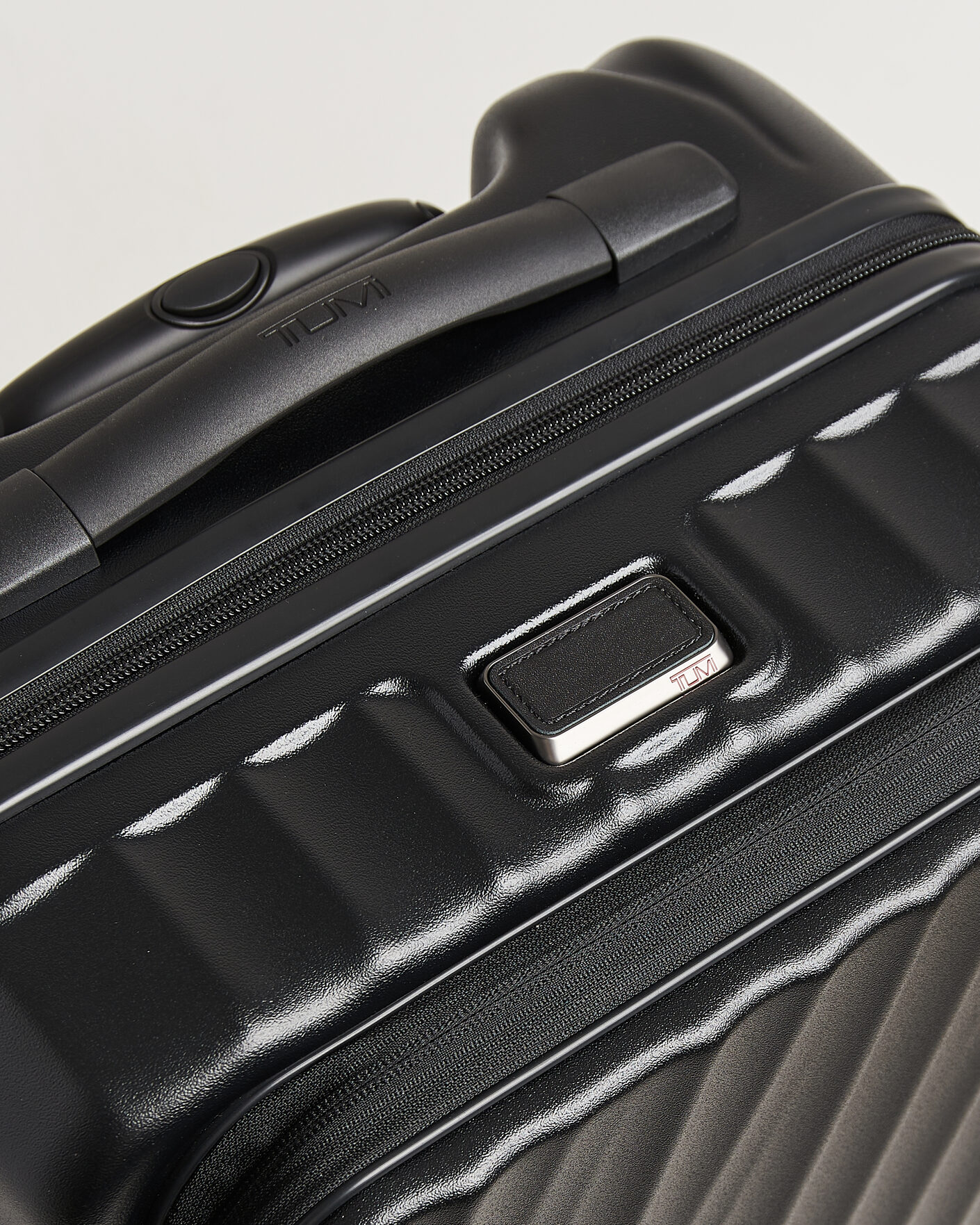 Herre | Tasker | TUMI | 19 Degree Carry-on Front Access Trolley Black