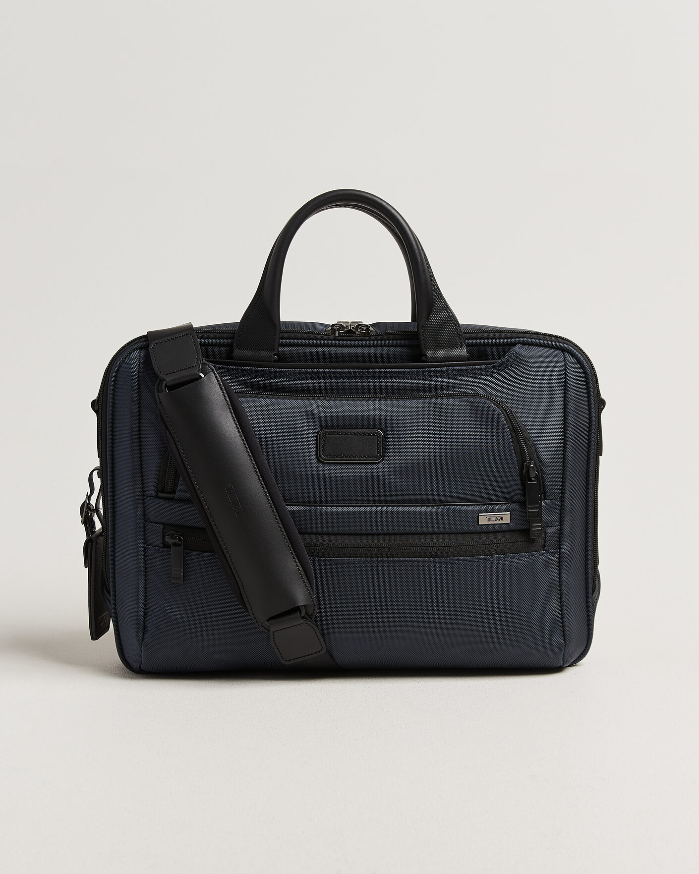 Herre | TUMI Alpha 4 Medium Briefcase Navy | TUMI | Alpha 4 Medium Briefcase Navy