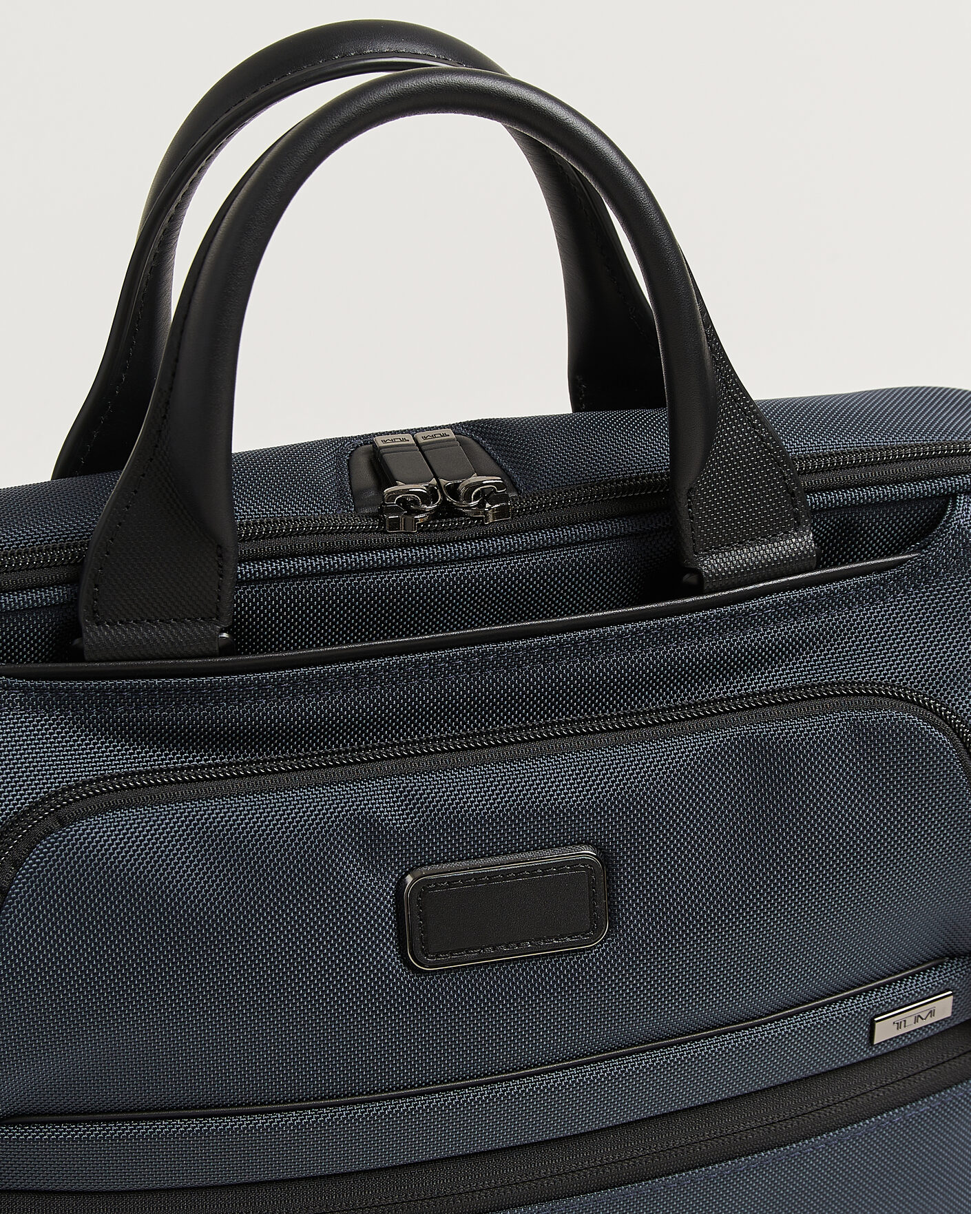 Herre | TUMI Alpha 4 Medium Briefcase Navy | TUMI | Alpha 4 Medium Briefcase Navy