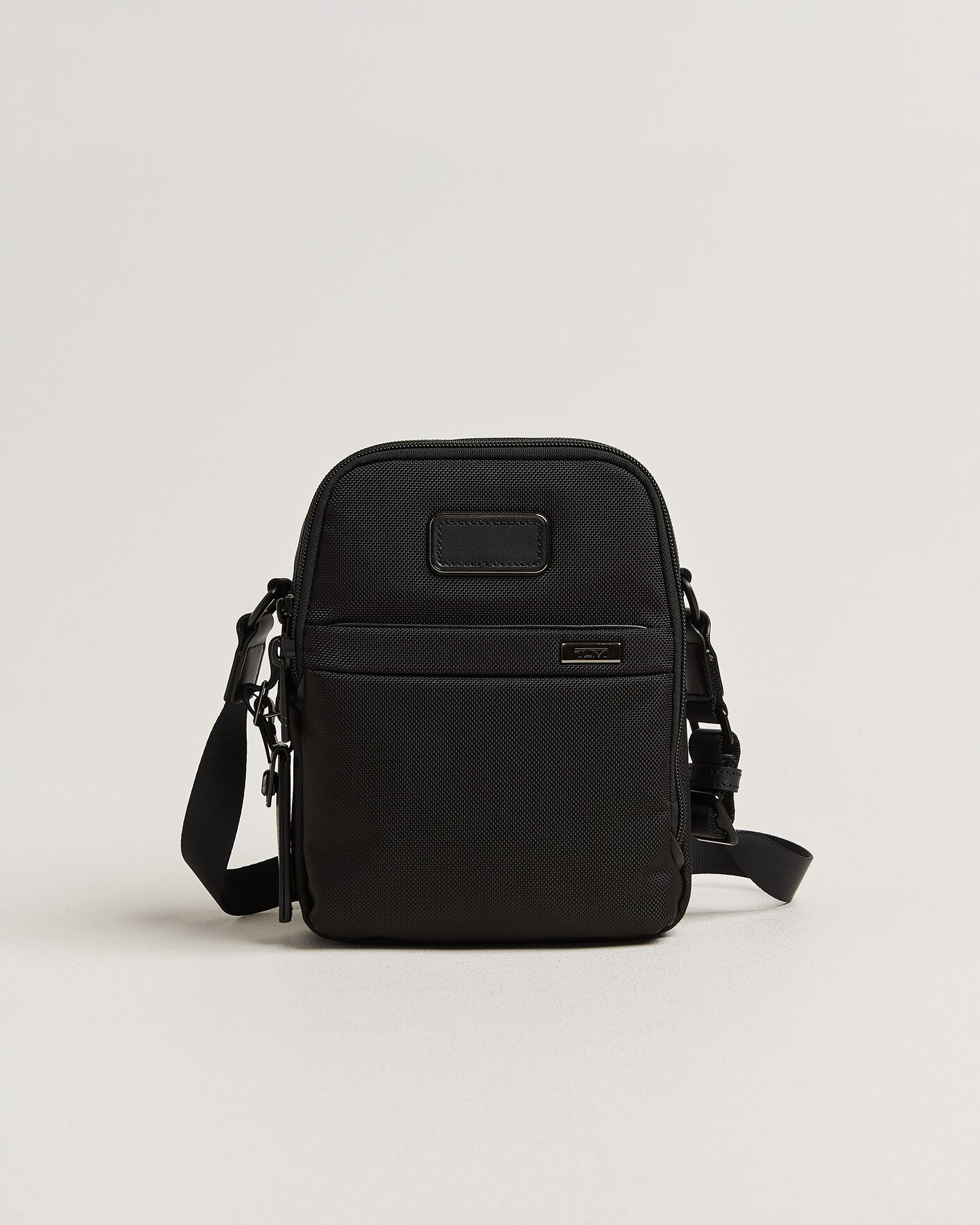 Herre | Tasker | TUMI | Alpha 4 Small Crossbody Bag Black