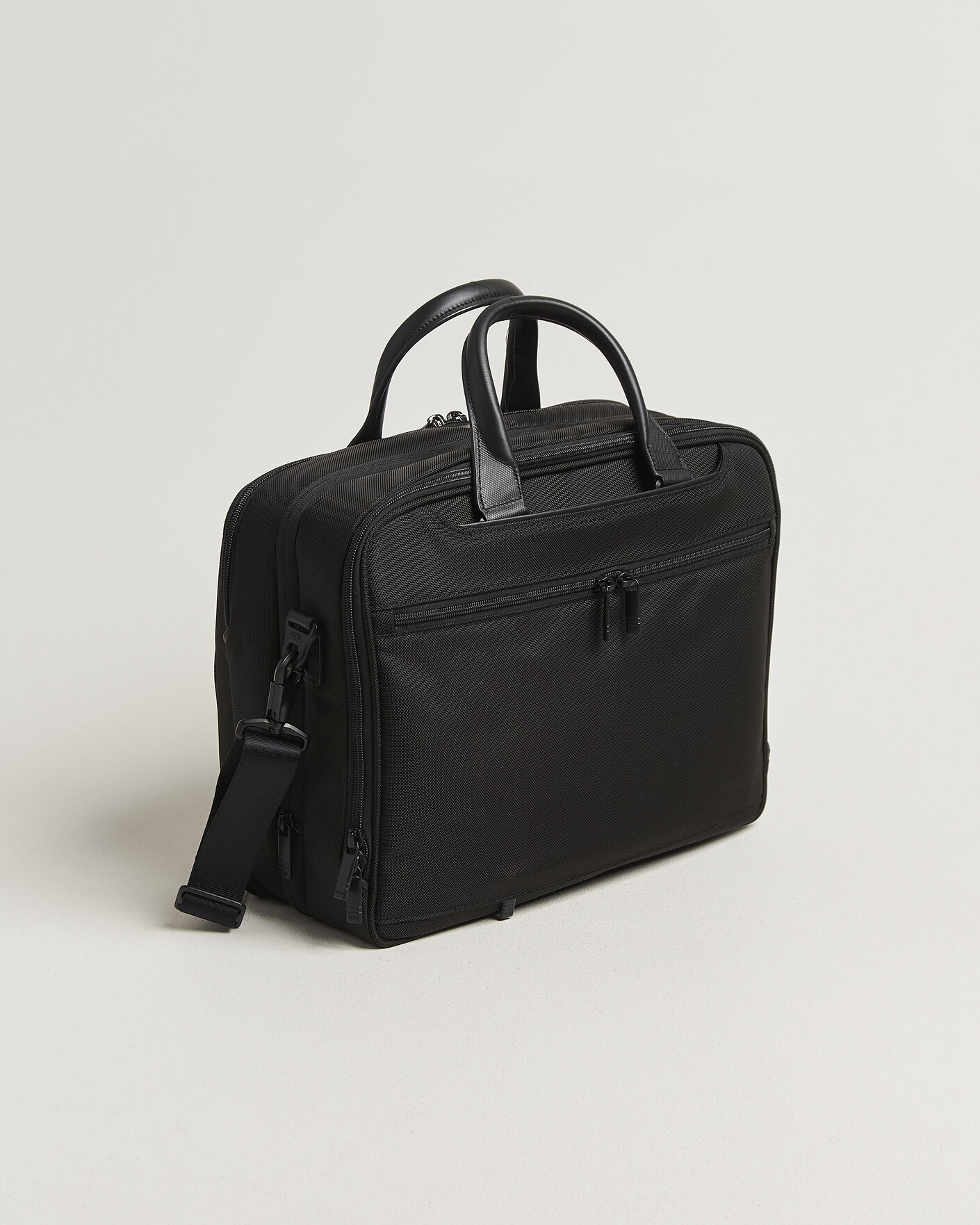 Herre | Tasker | TUMI | Alpha 4 Expandable Medium Briefcase Black