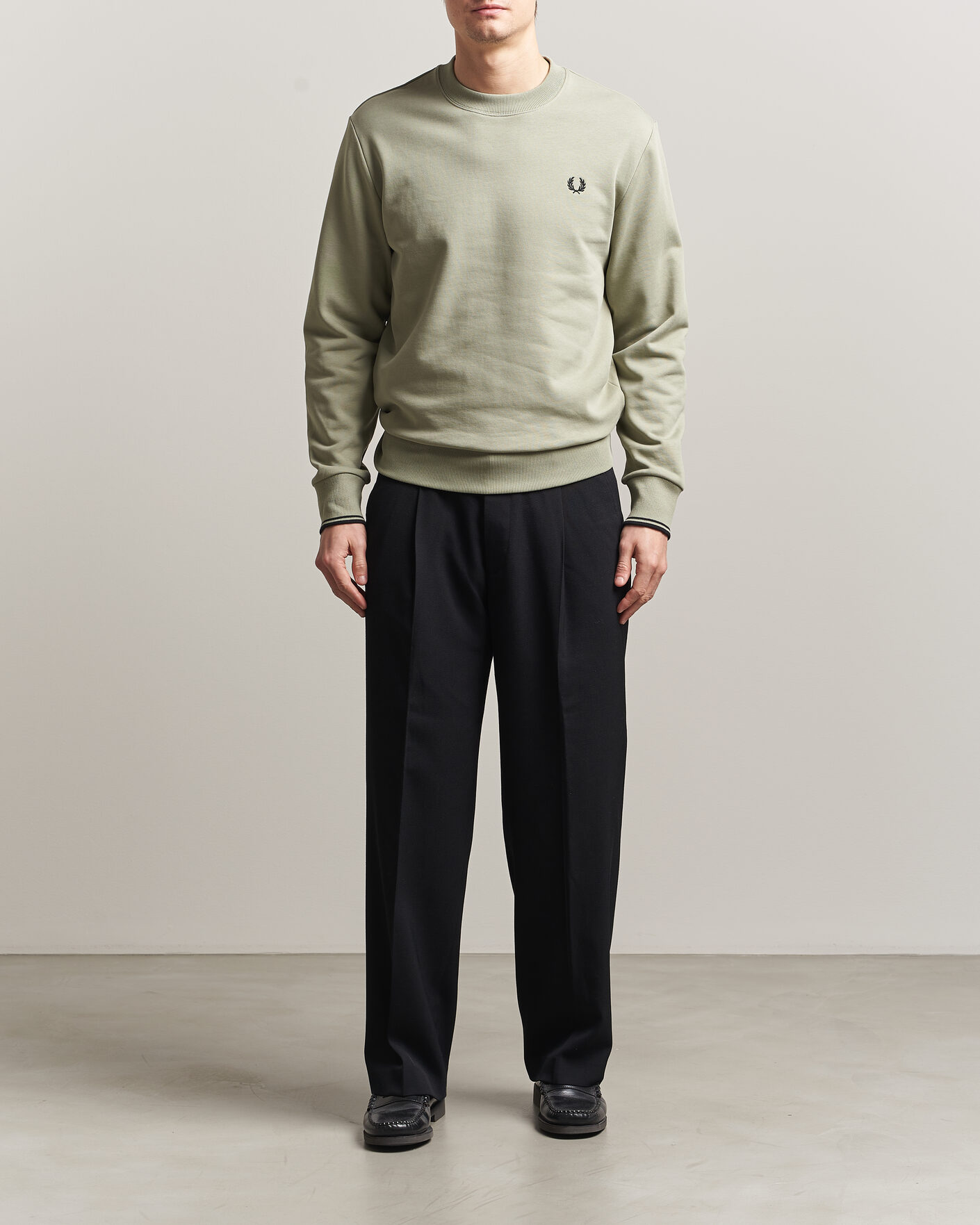 Herre | Trøjer | Fred Perry | Crew Neck Sweatshirt Seagrass Green