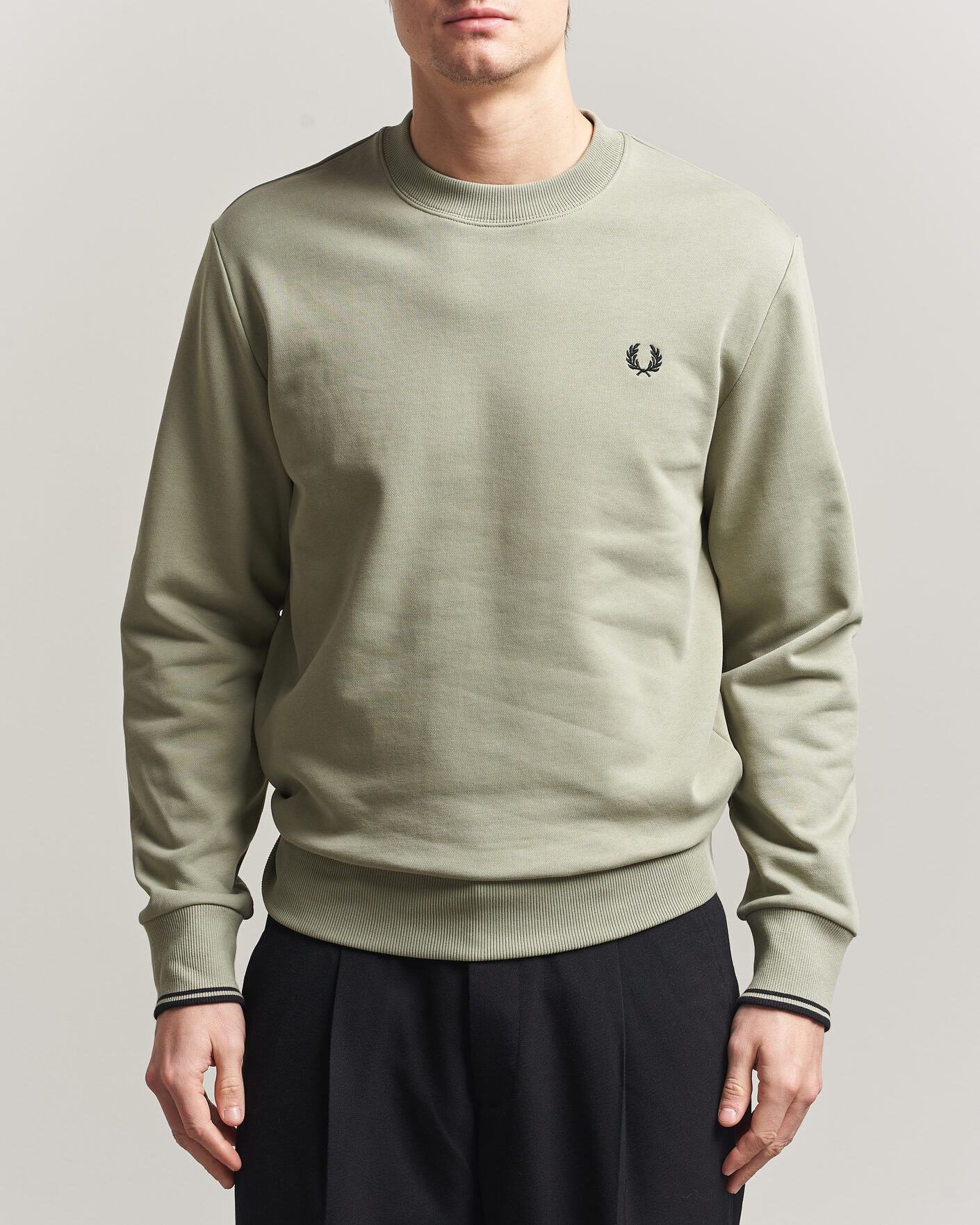Herre | Trøjer | Fred Perry | Crew Neck Sweatshirt Seagrass Green