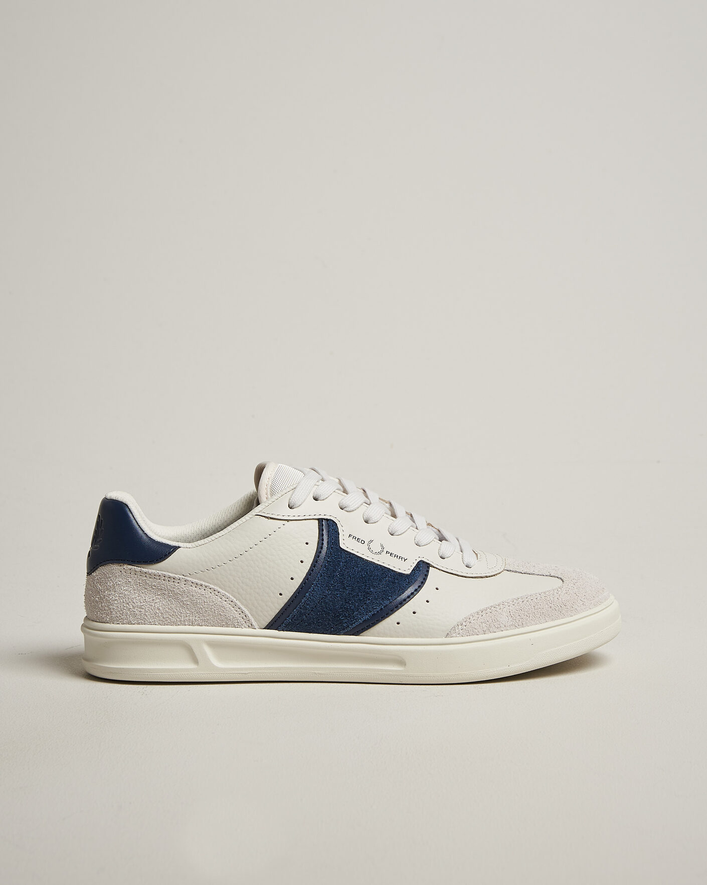 Herre | Sneakers | Fred Perry | B4 Leather/Suede Sneaker Porcelain/Navy