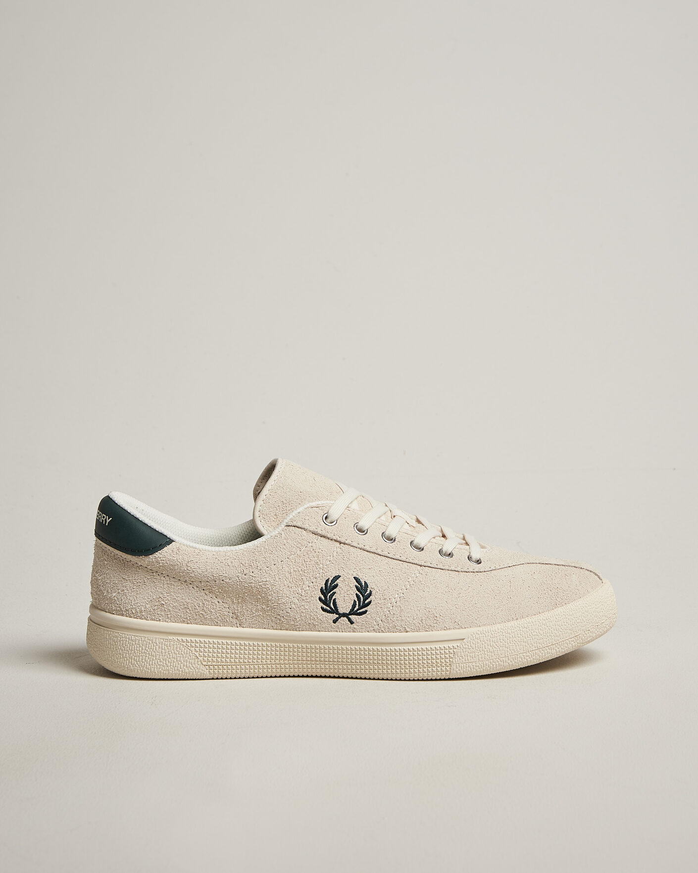 Herre | Sneakers | Fred Perry | Tennis Suede Sneaker Ecru