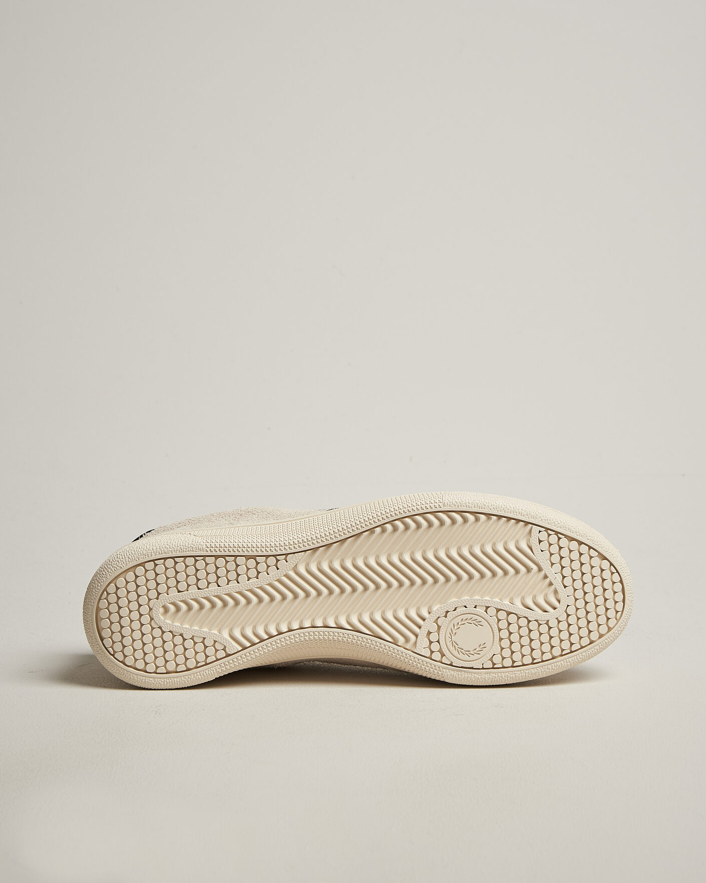 Herre | Sneakers | Fred Perry | Tennis Suede Sneaker Ecru