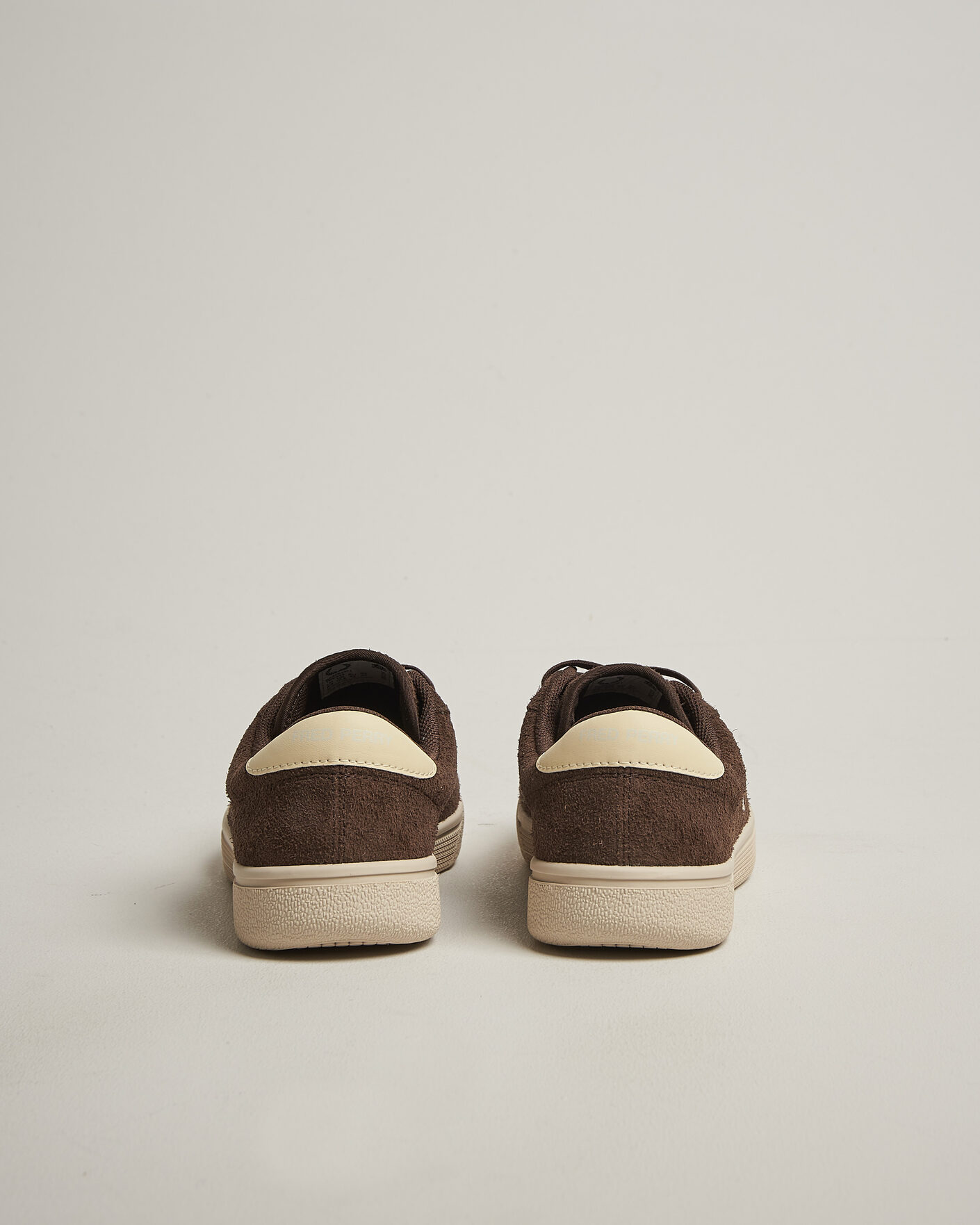 Herre | Sneakers | Fred Perry | Tennis Suede Sneaker Burnt Tobacco