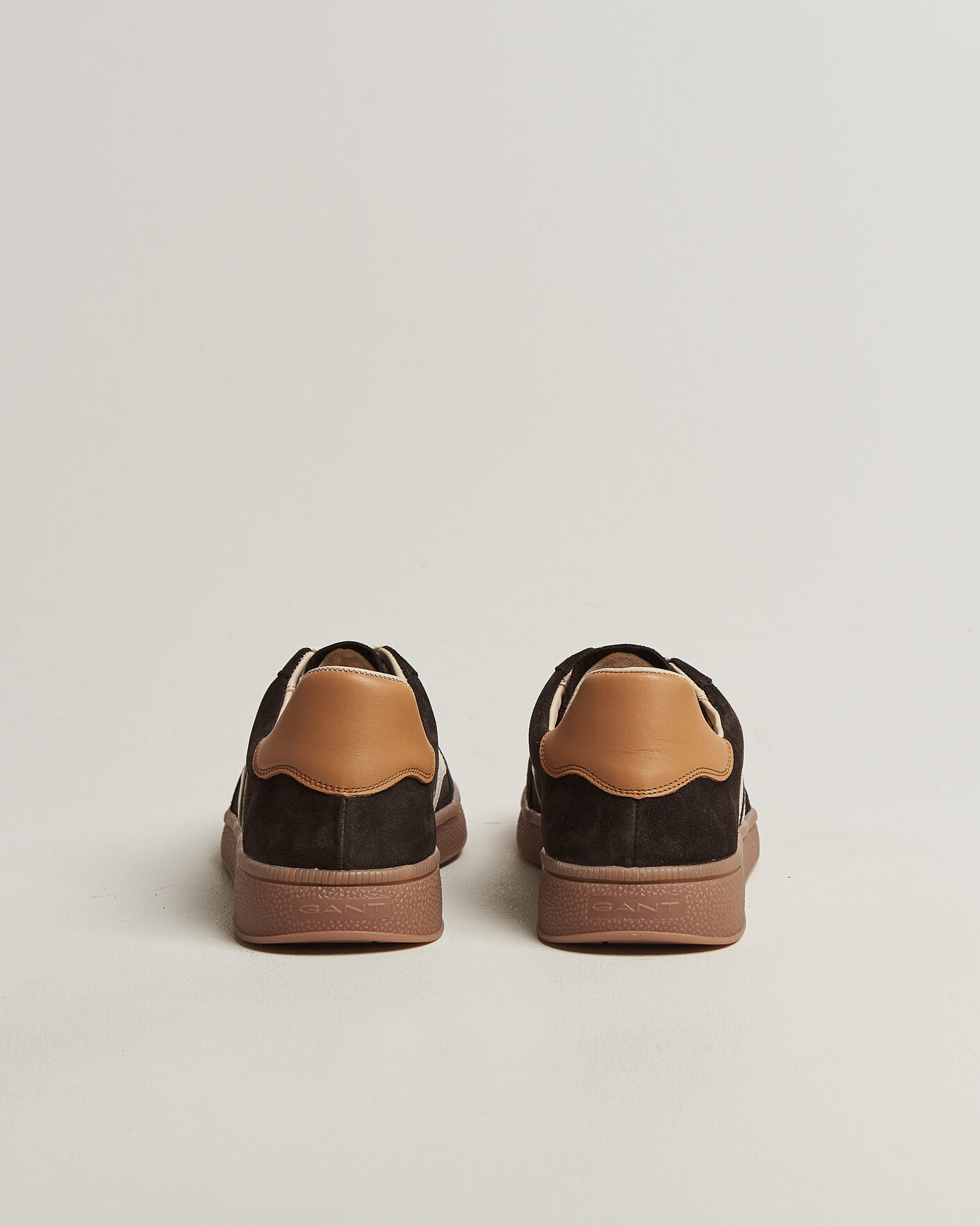 Herre | Sneakers | Gant | Cuzmo Suede Sneaker Dark Brown/White