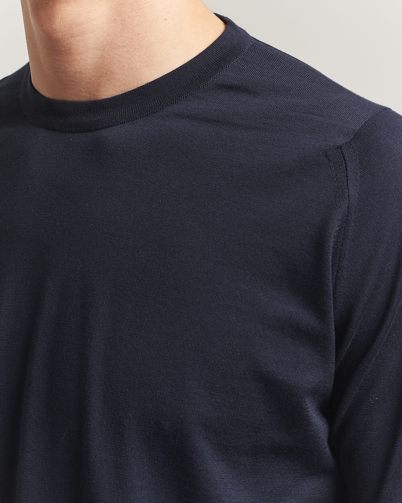Herre | Trøjer | John Smedley | Rowland Sea Island Crew Neck Pullover Navy