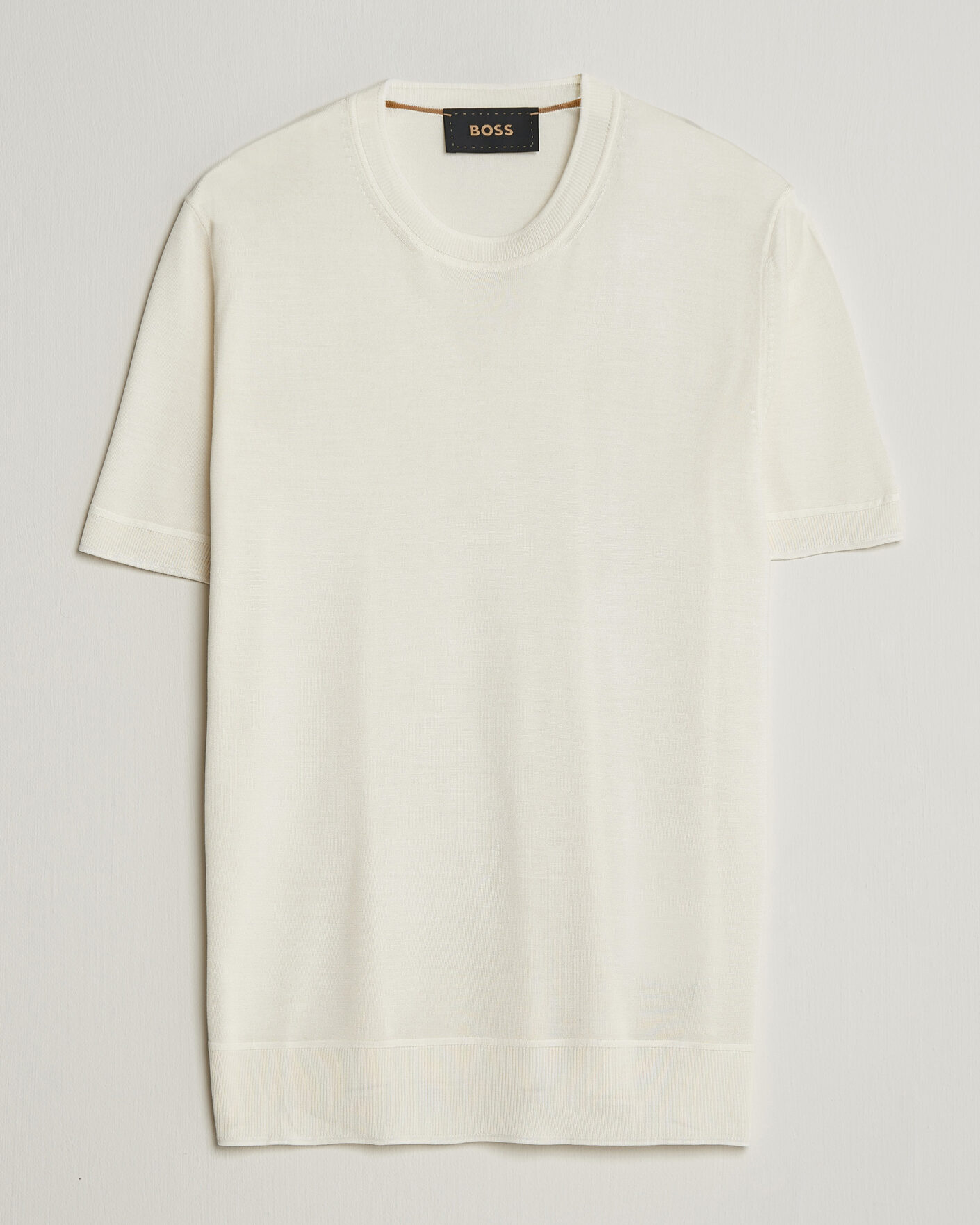 Herre | T-Shirts | BOSS CAMEL | Nottano Silk Knitted T-Shirt Open White